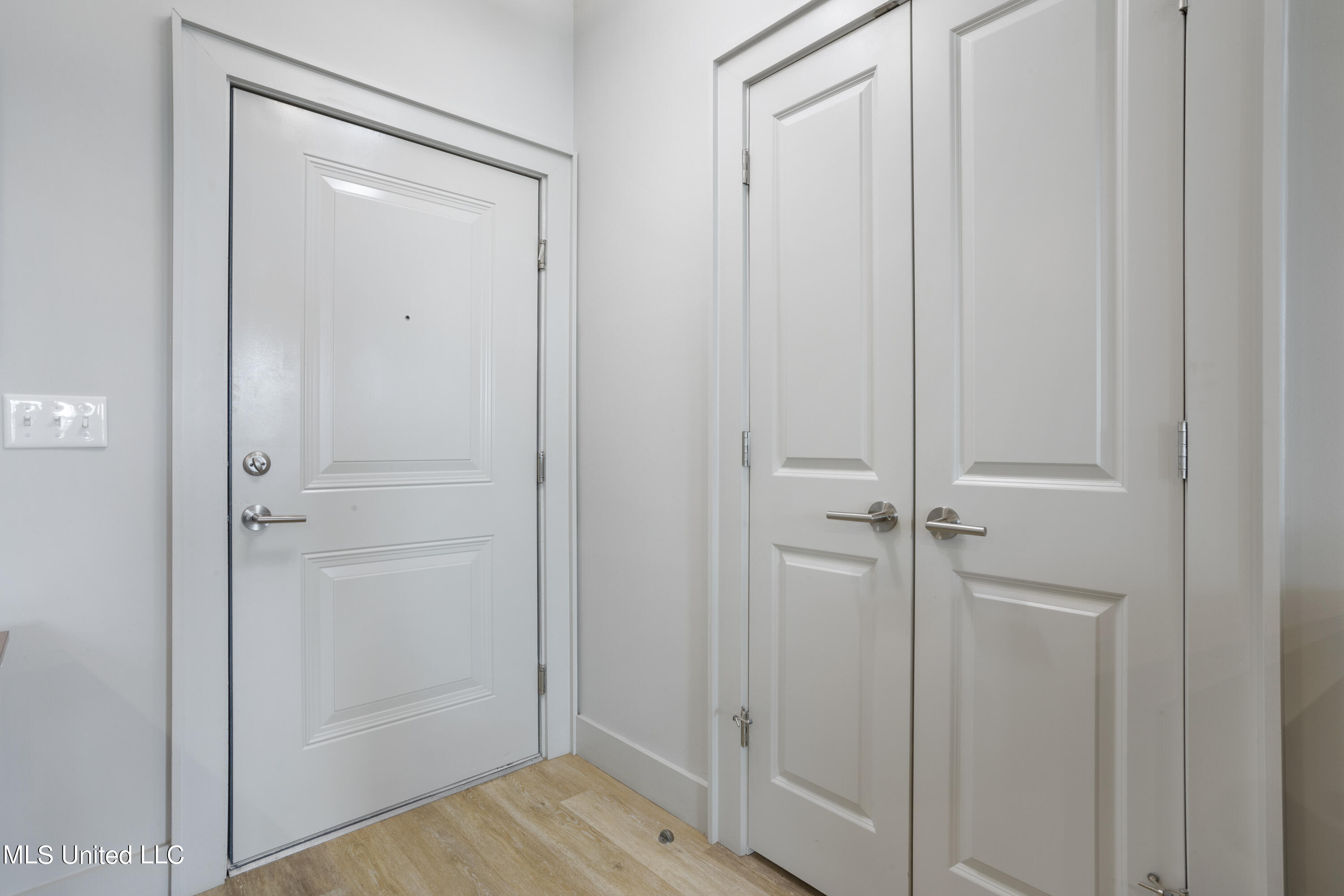 2501 Bienville #514 Boulevard, 514