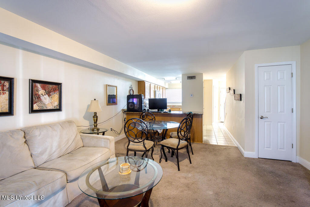 1664 Beach Boulevard, 93