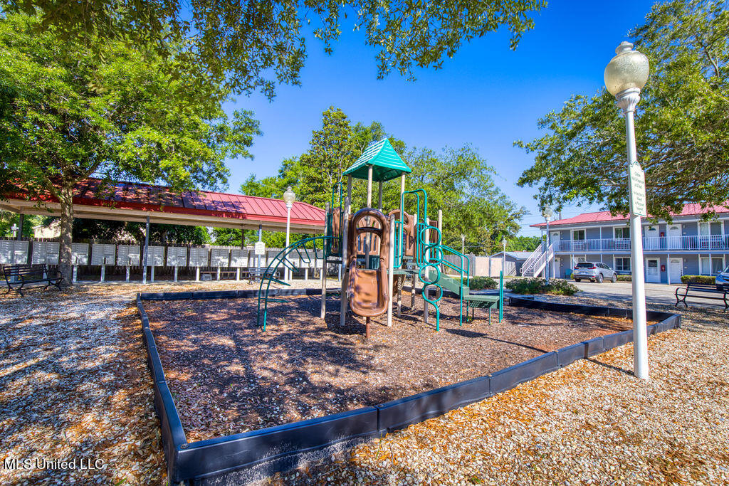 1664 Beach Boulevard, 93