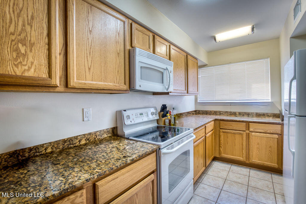 1664 Beach Boulevard, 93