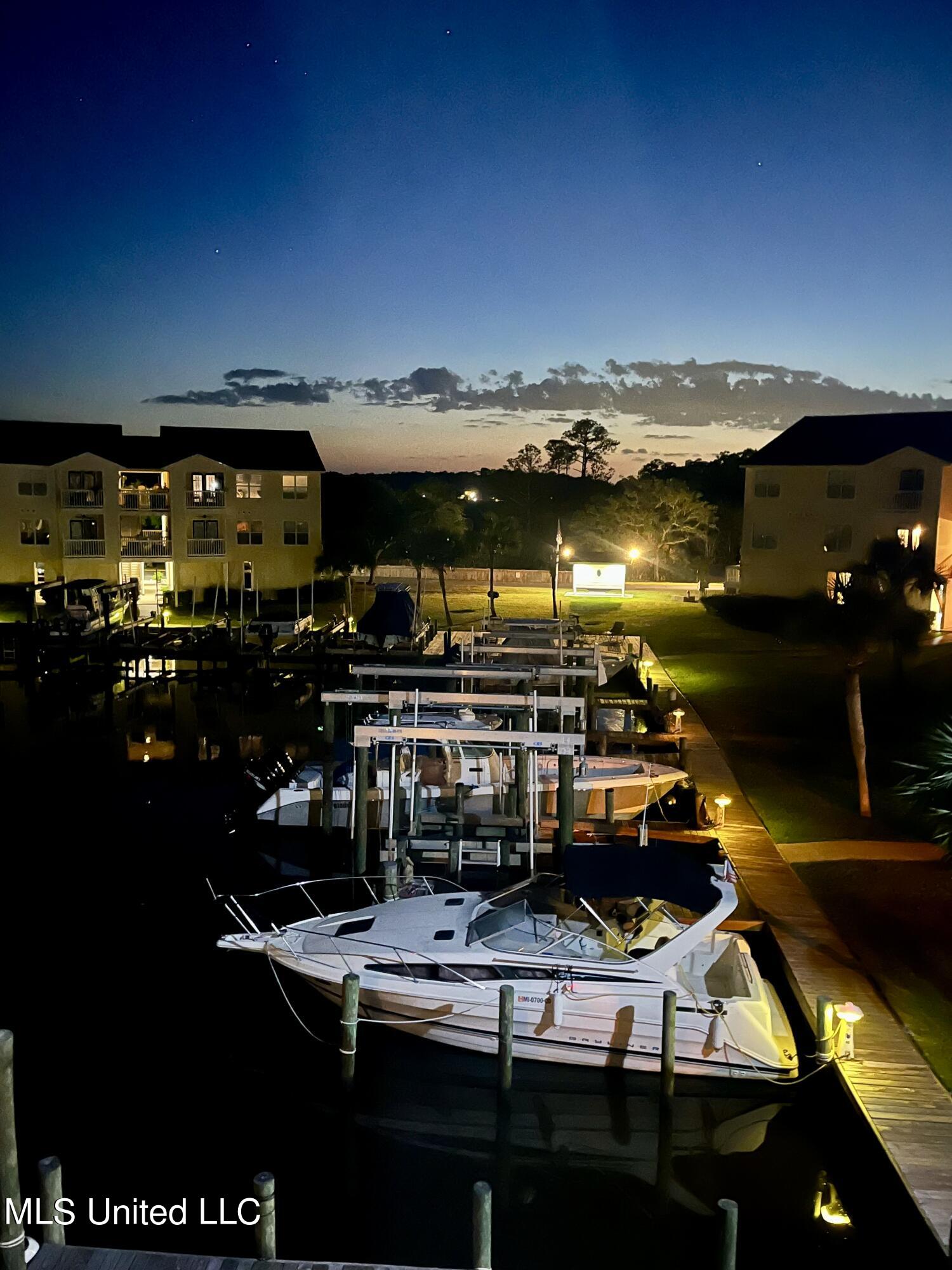 2421 Beachview B16 Drive, B16
