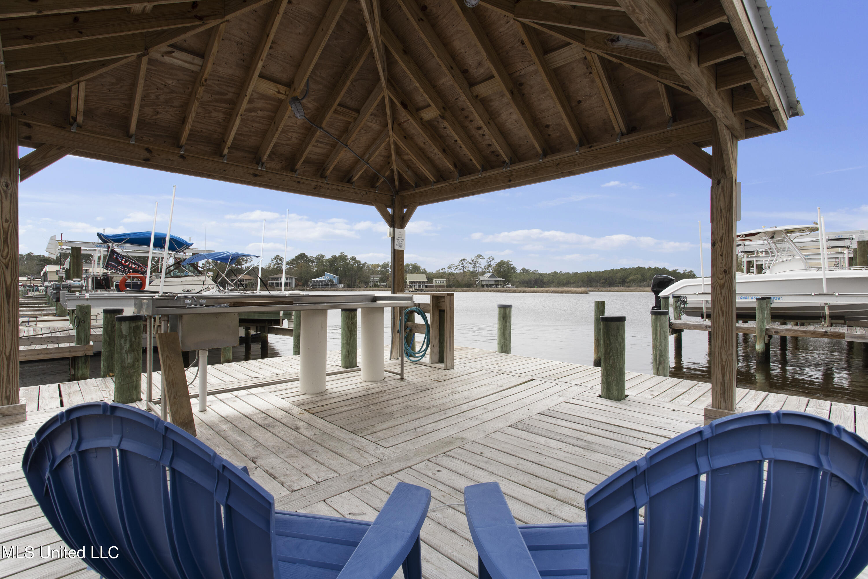 2421 Beachview B16 Drive, B16