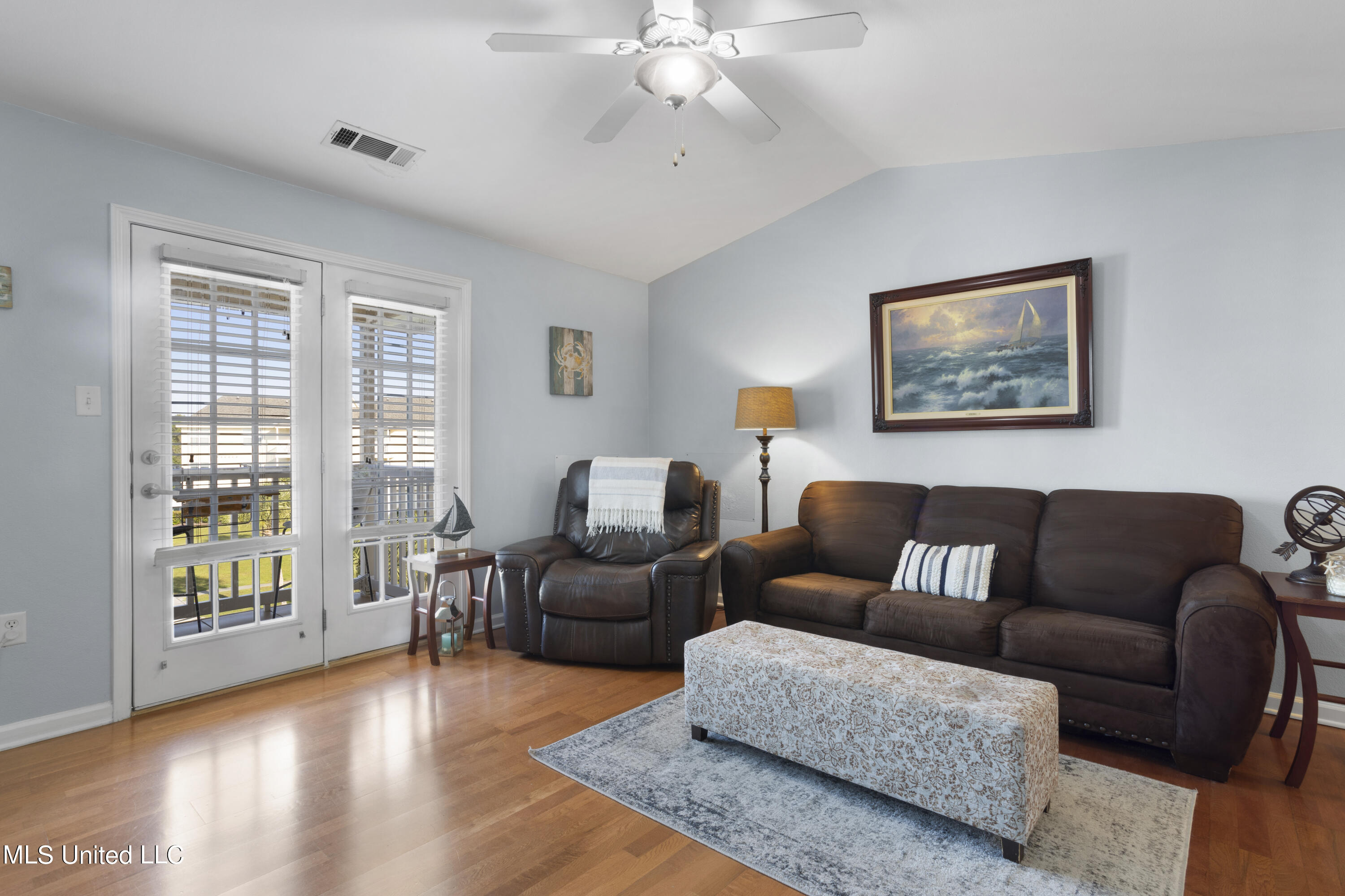 2421 Beachview B16 Drive, B16