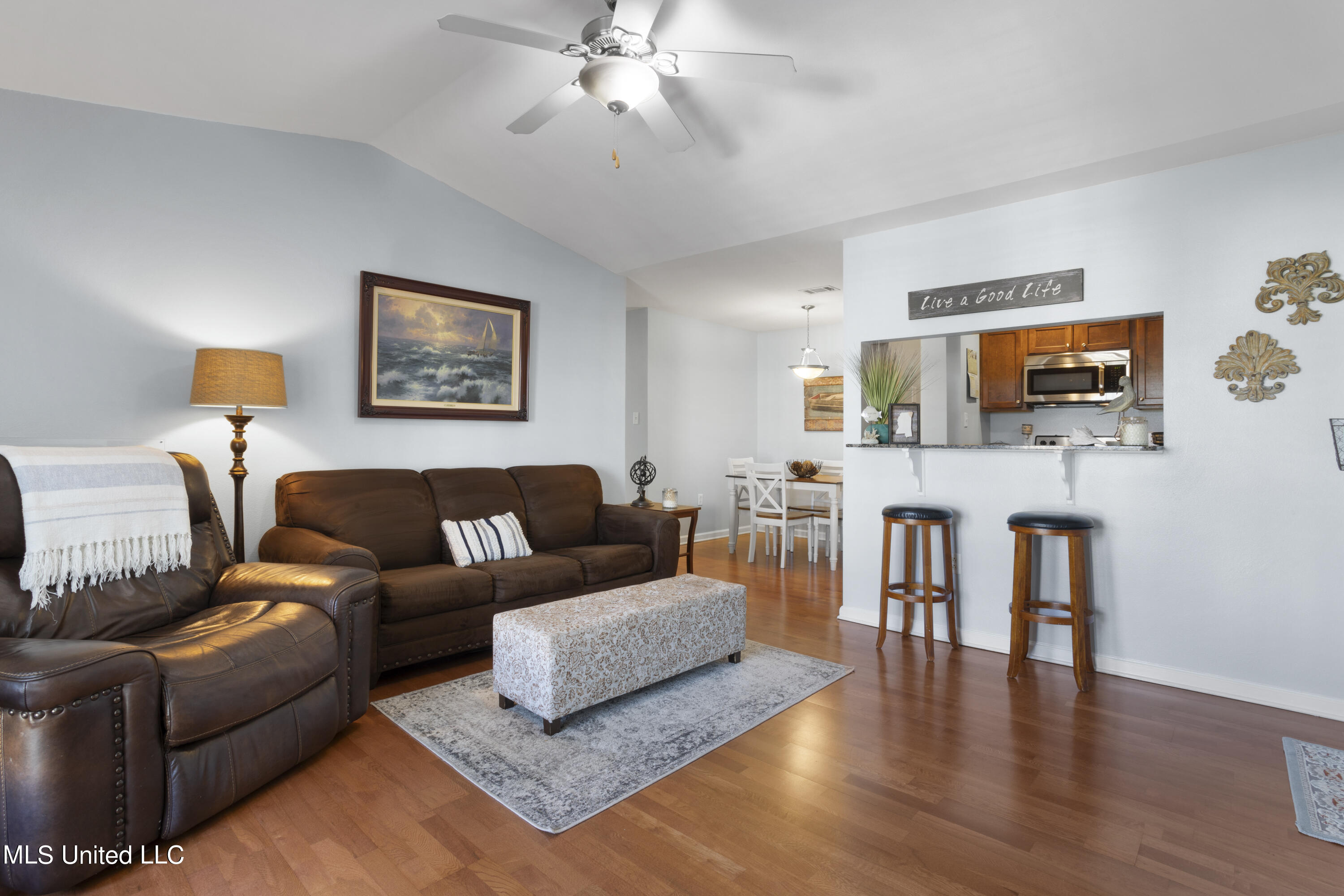 2421 Beachview B16 Drive, B16