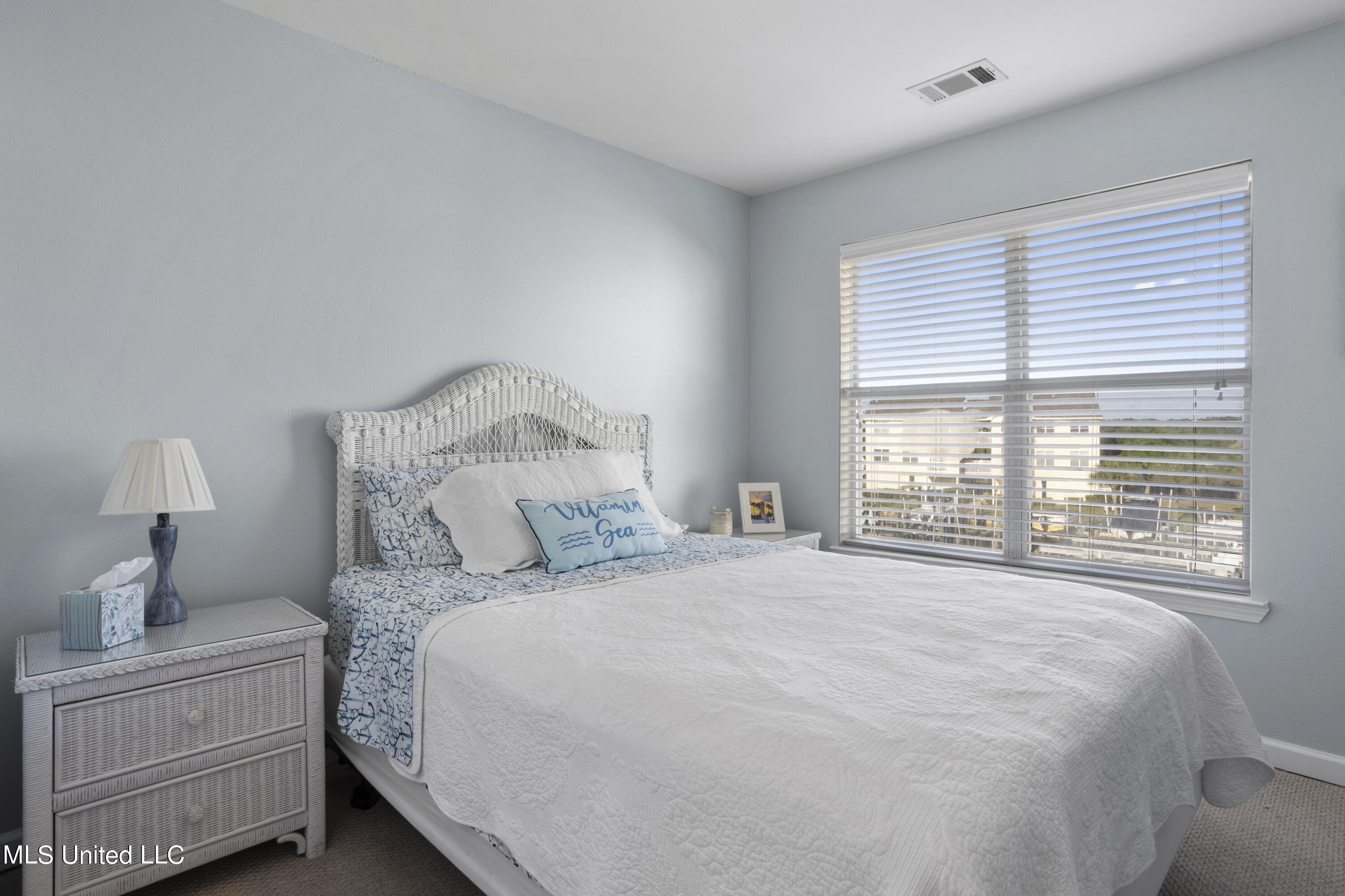 2421 Beachview B16 Drive, B16