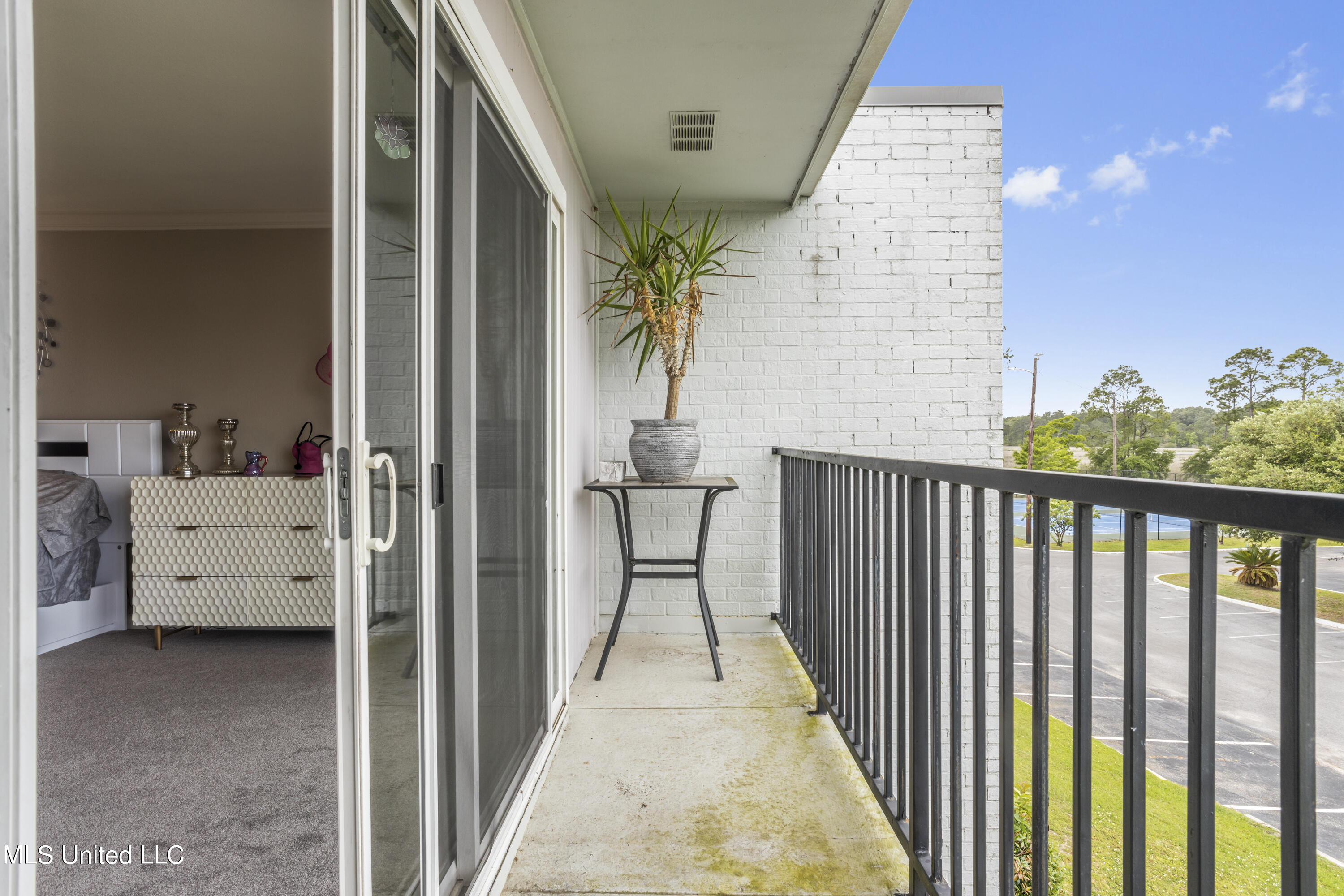 3230 Cumberland Road, 68