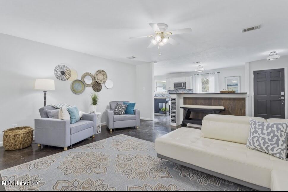 141 Reynolds Circle