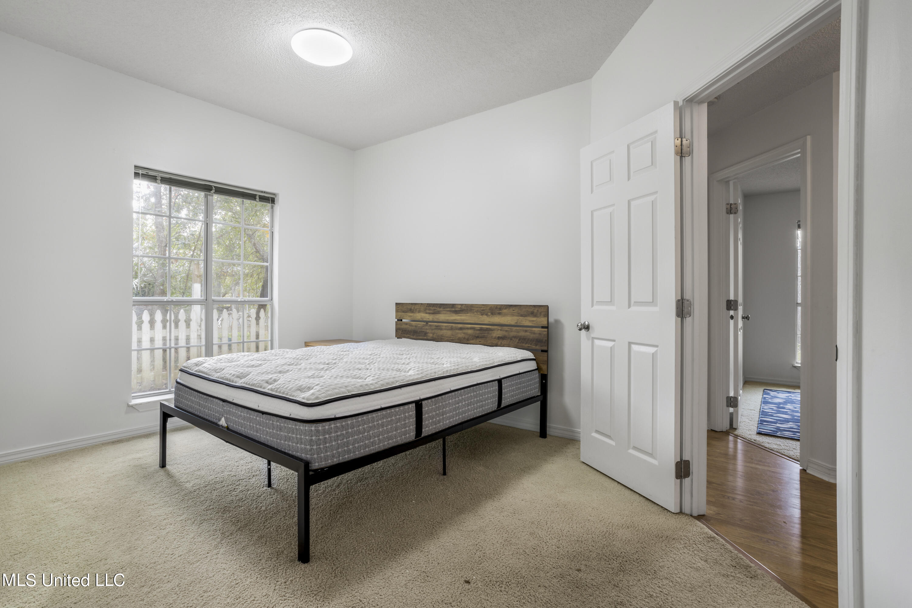 1500 Beachview Drive