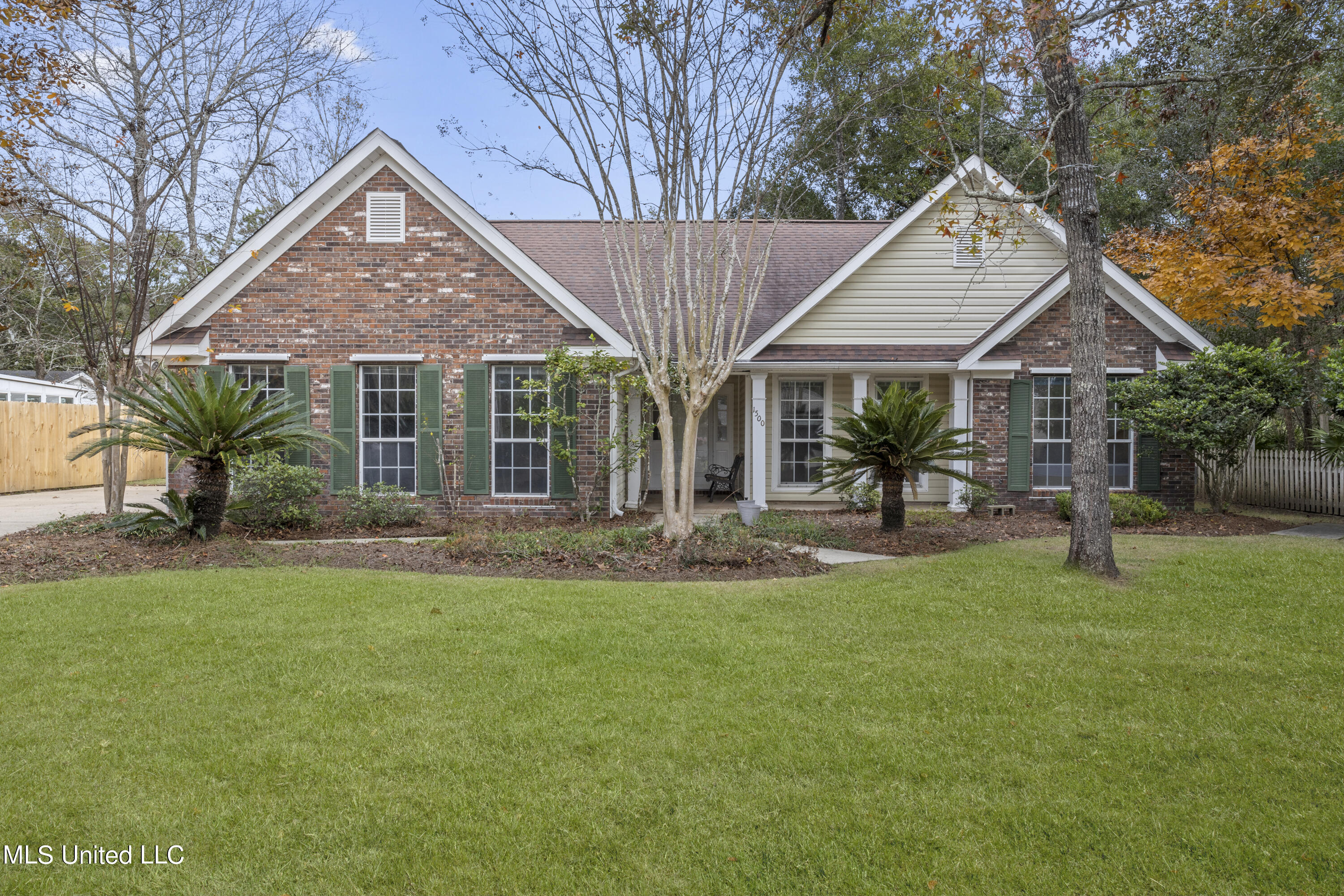 1500 Beachview Drive