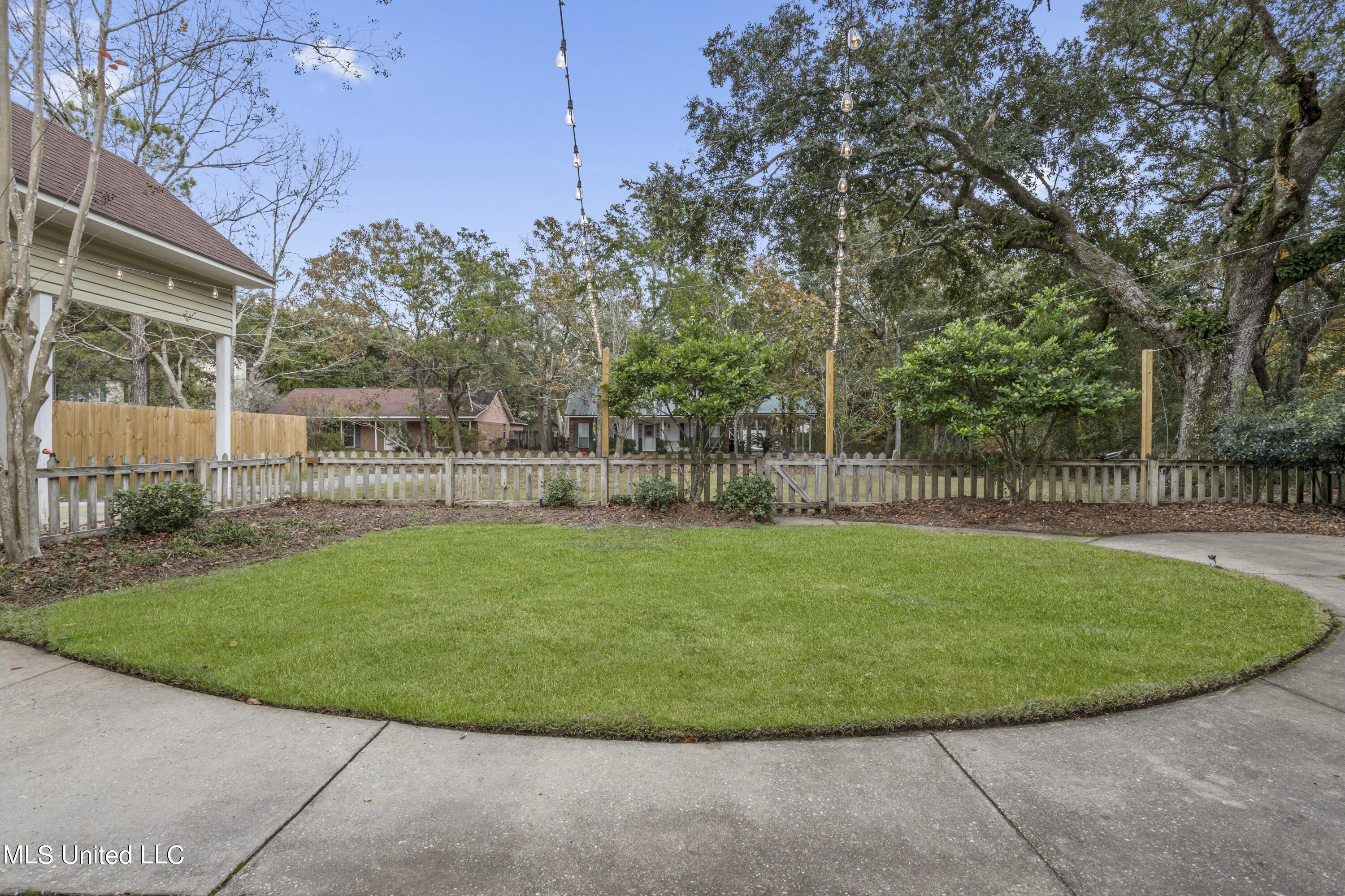1500 Beachview Drive