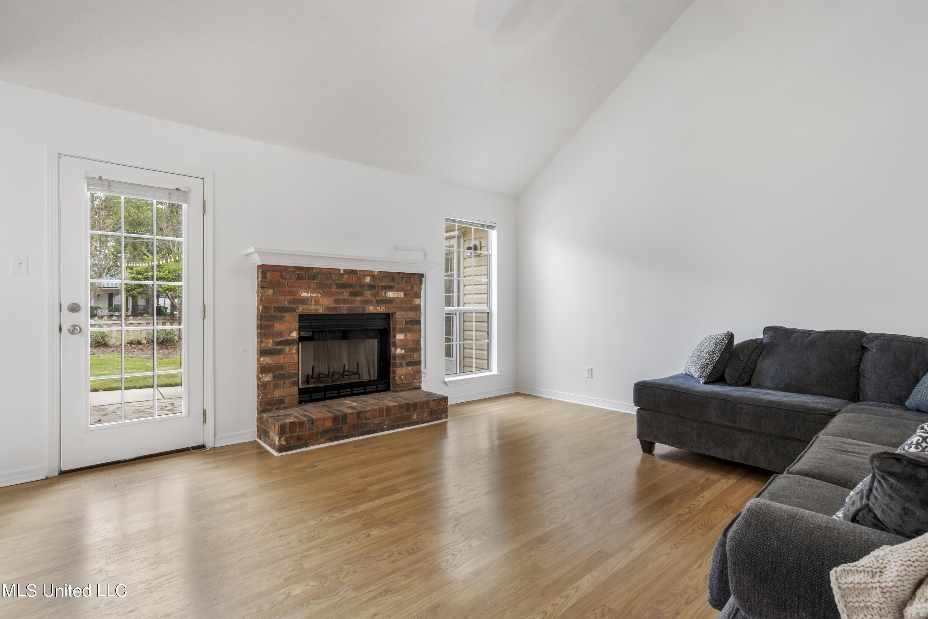 1500 Beachview Drive