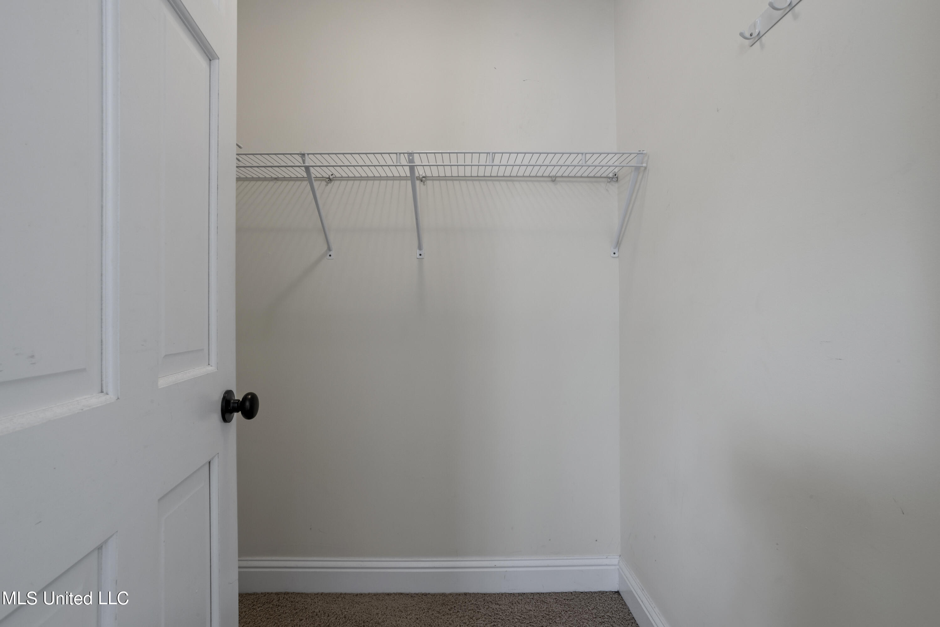 808 Desoto Street, 8