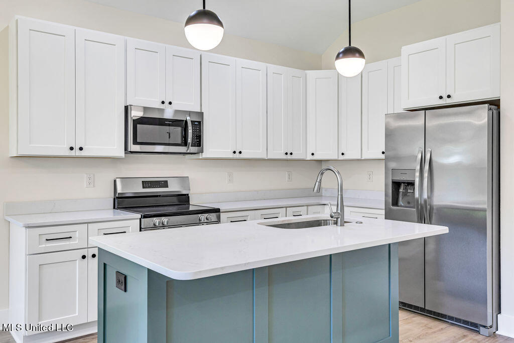 1601 S 9th Street