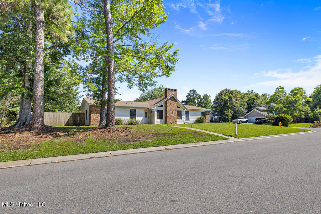 668 N Haven Drive