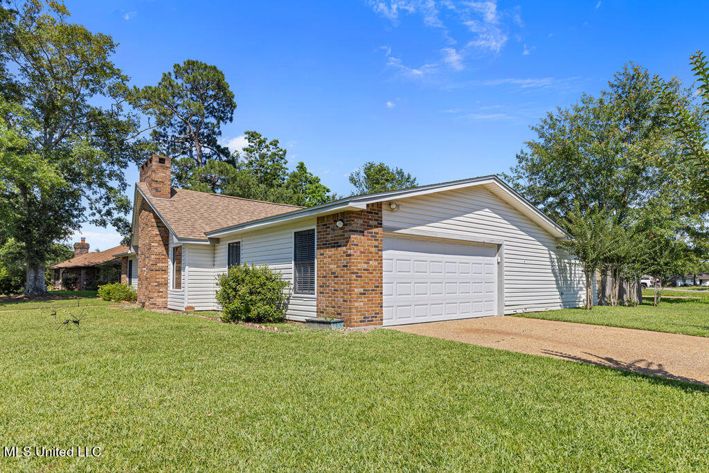 668 N Haven Drive
