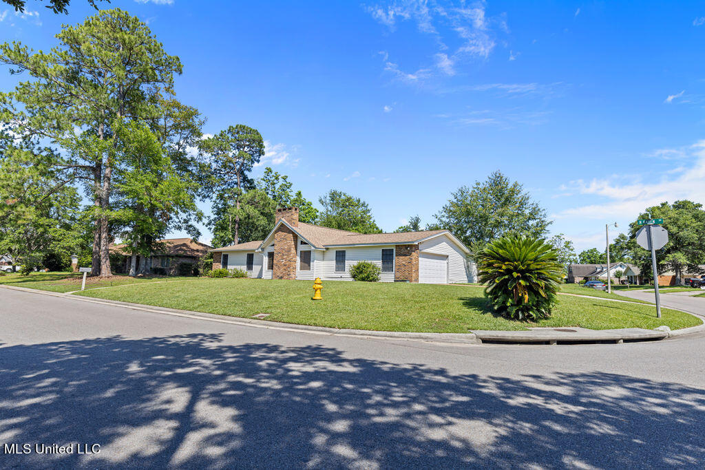 668 N Haven Drive