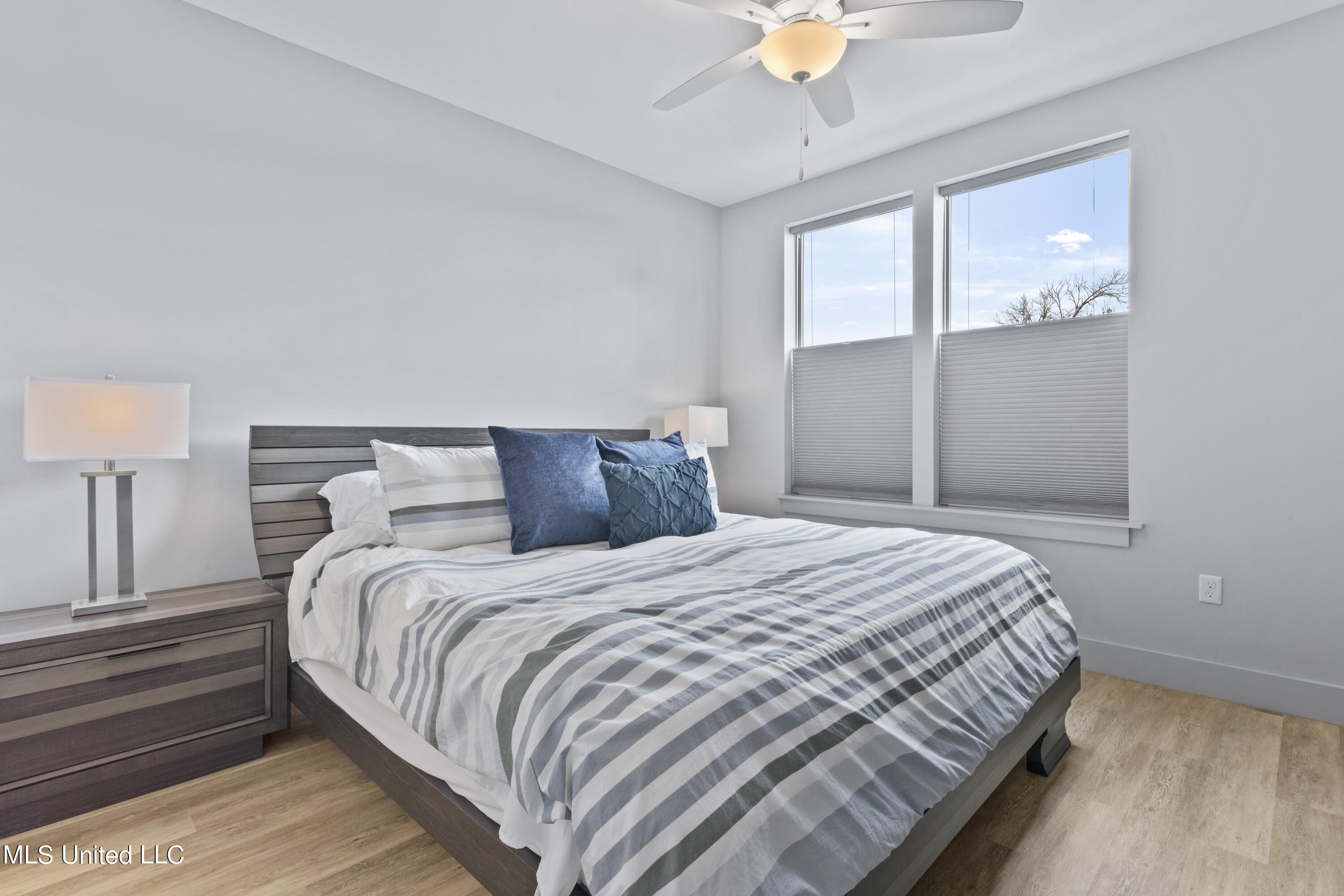 2501 Bienville Boulevard, 412