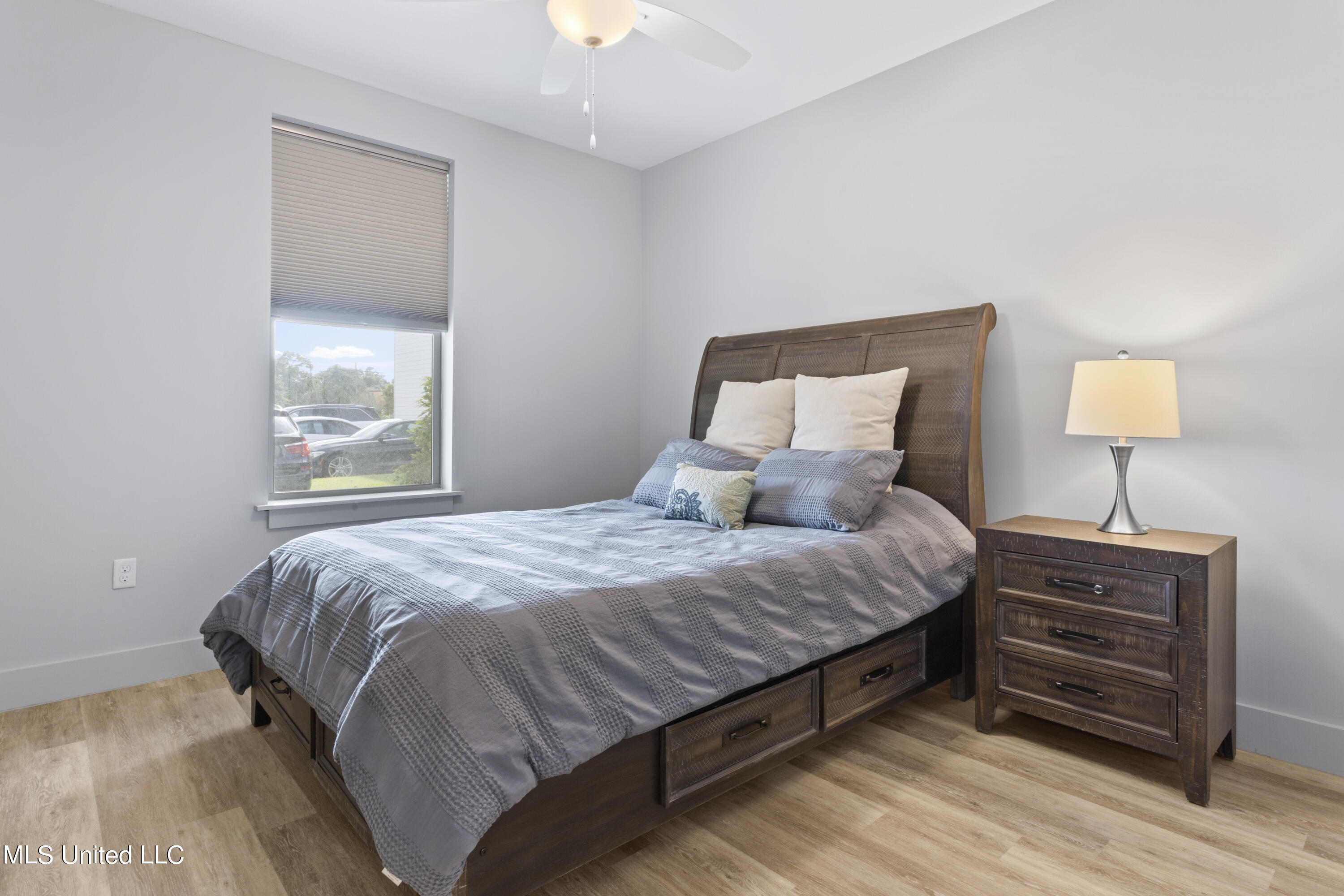 2501 Bienville Boulevard, 412