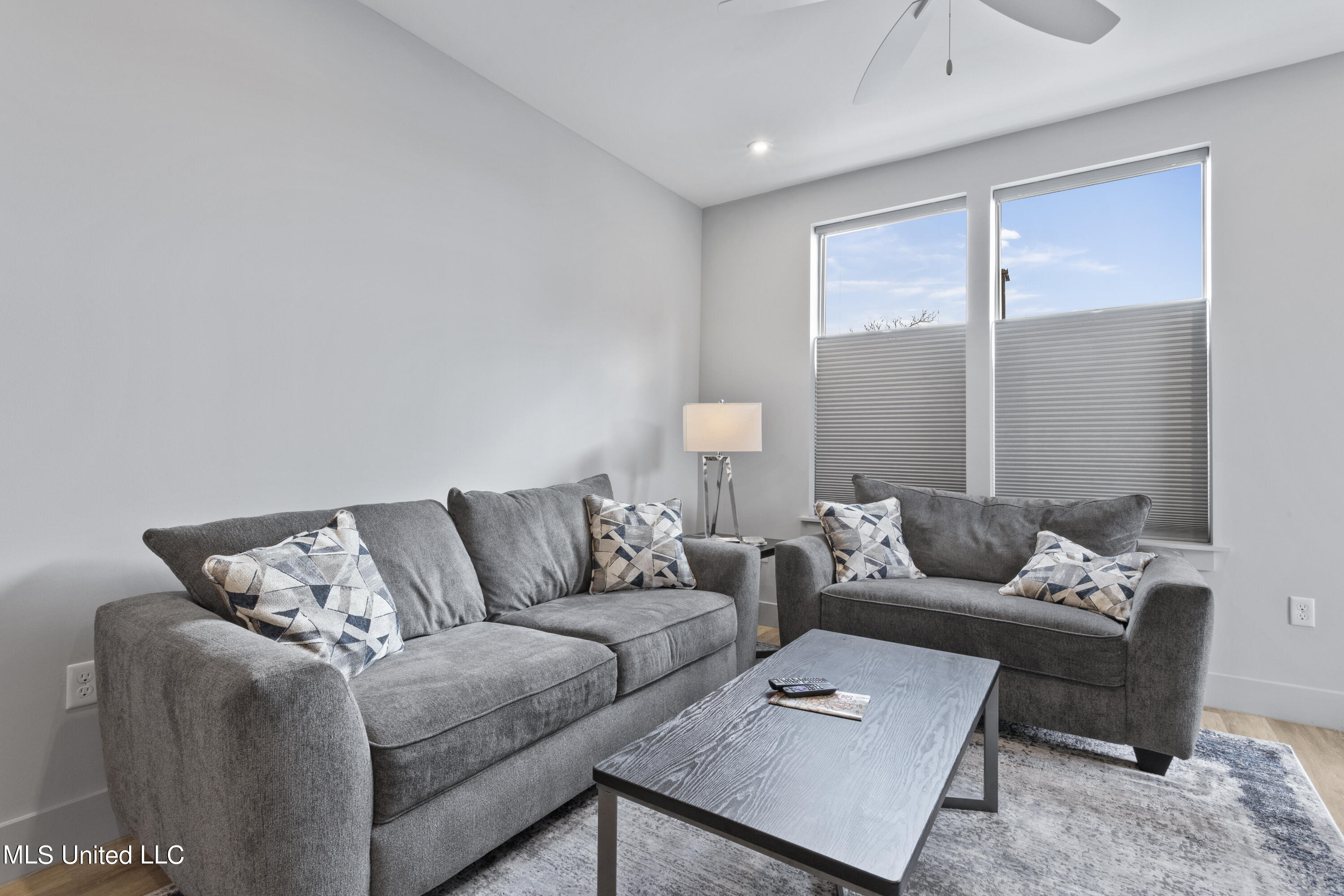 2501 Bienville Boulevard, 412