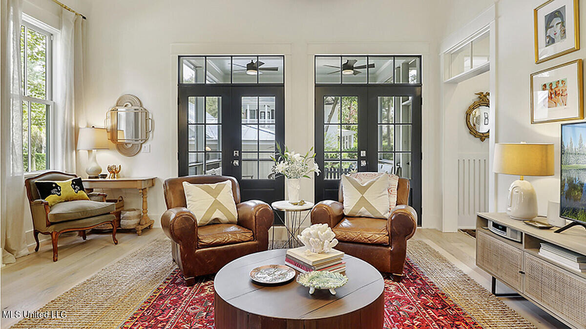 8068 Ocean Springs Road