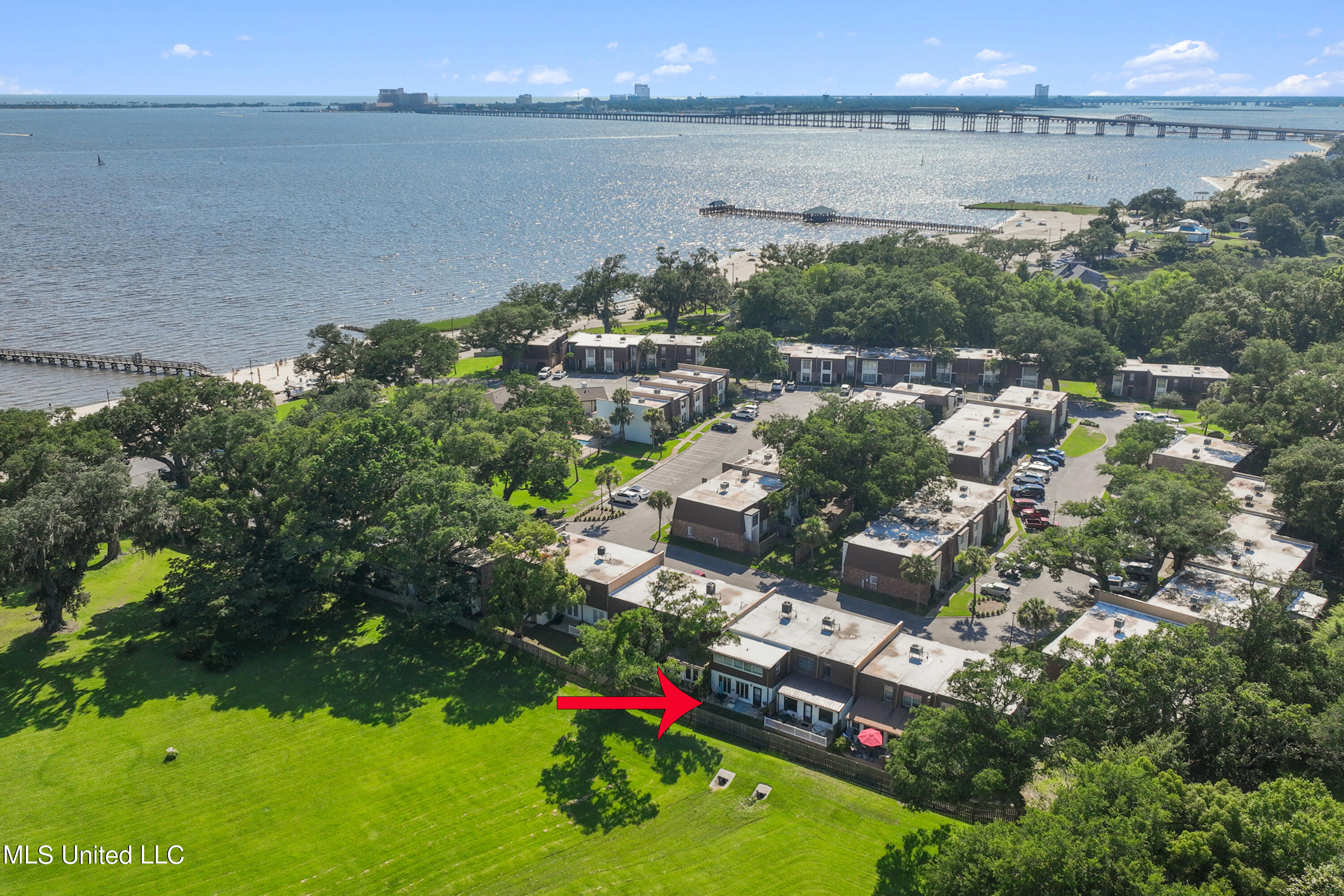 527 Front Beach Drive, 40