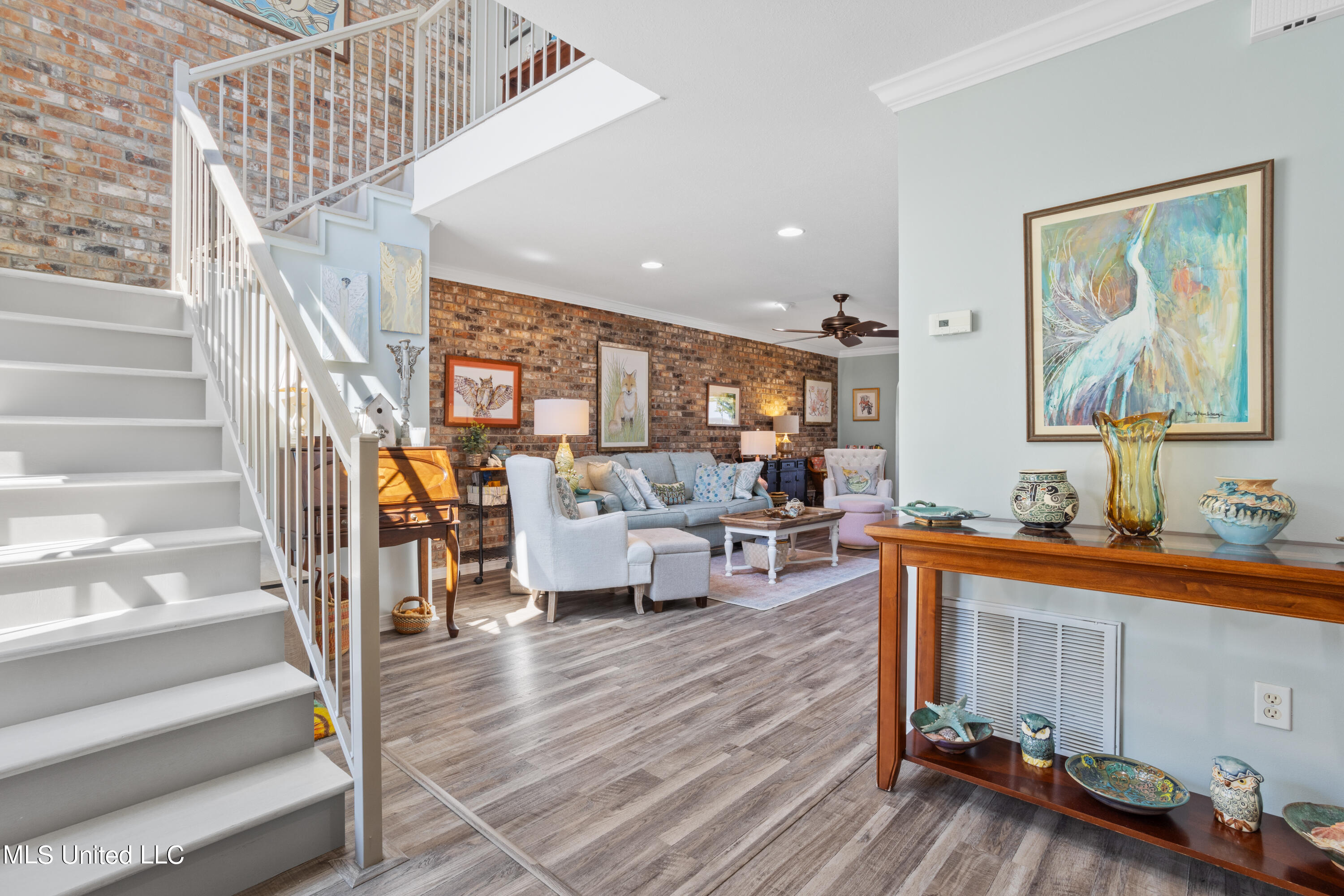 527 Front Beach Drive, 40