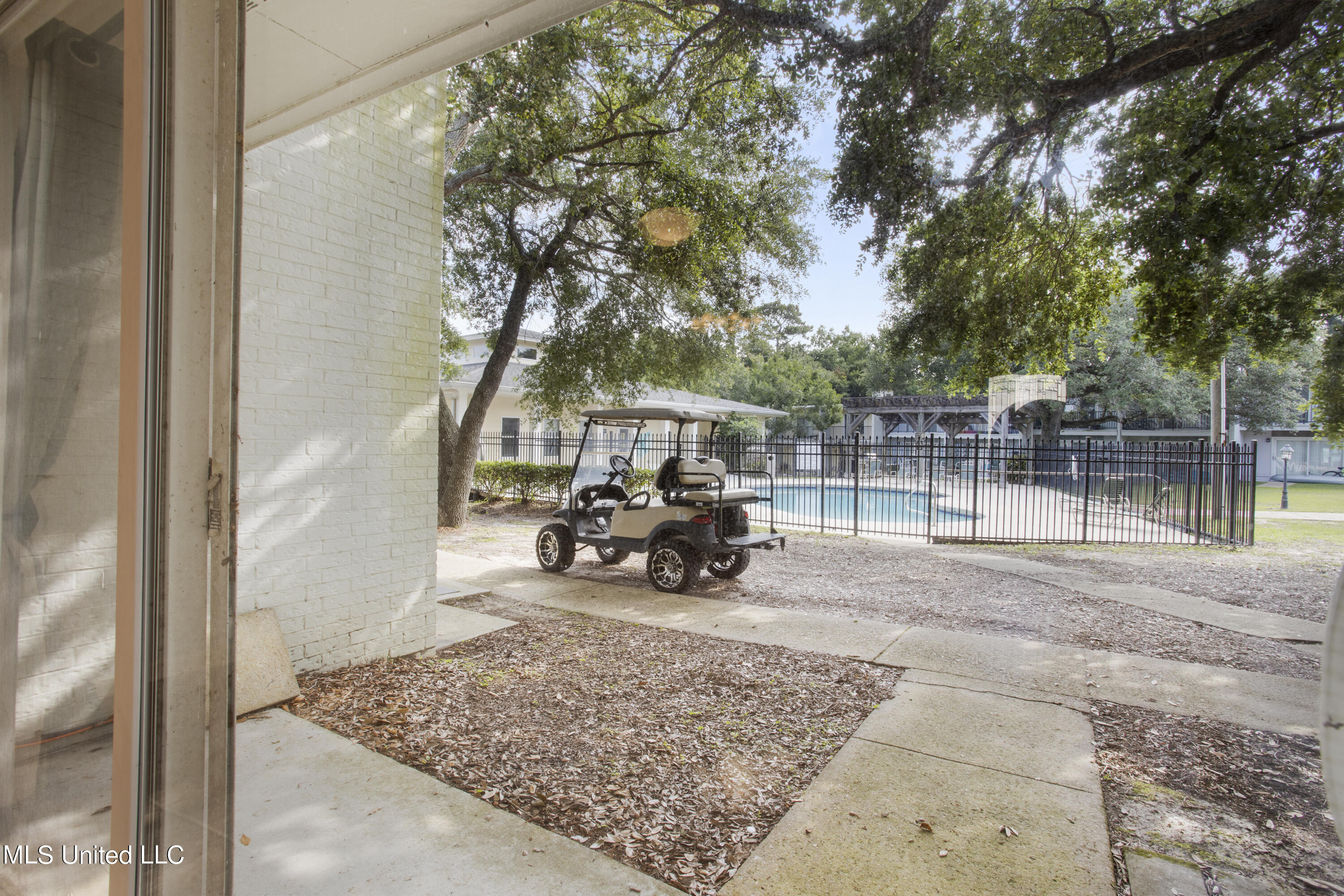 3230 Cumberland Road, 54