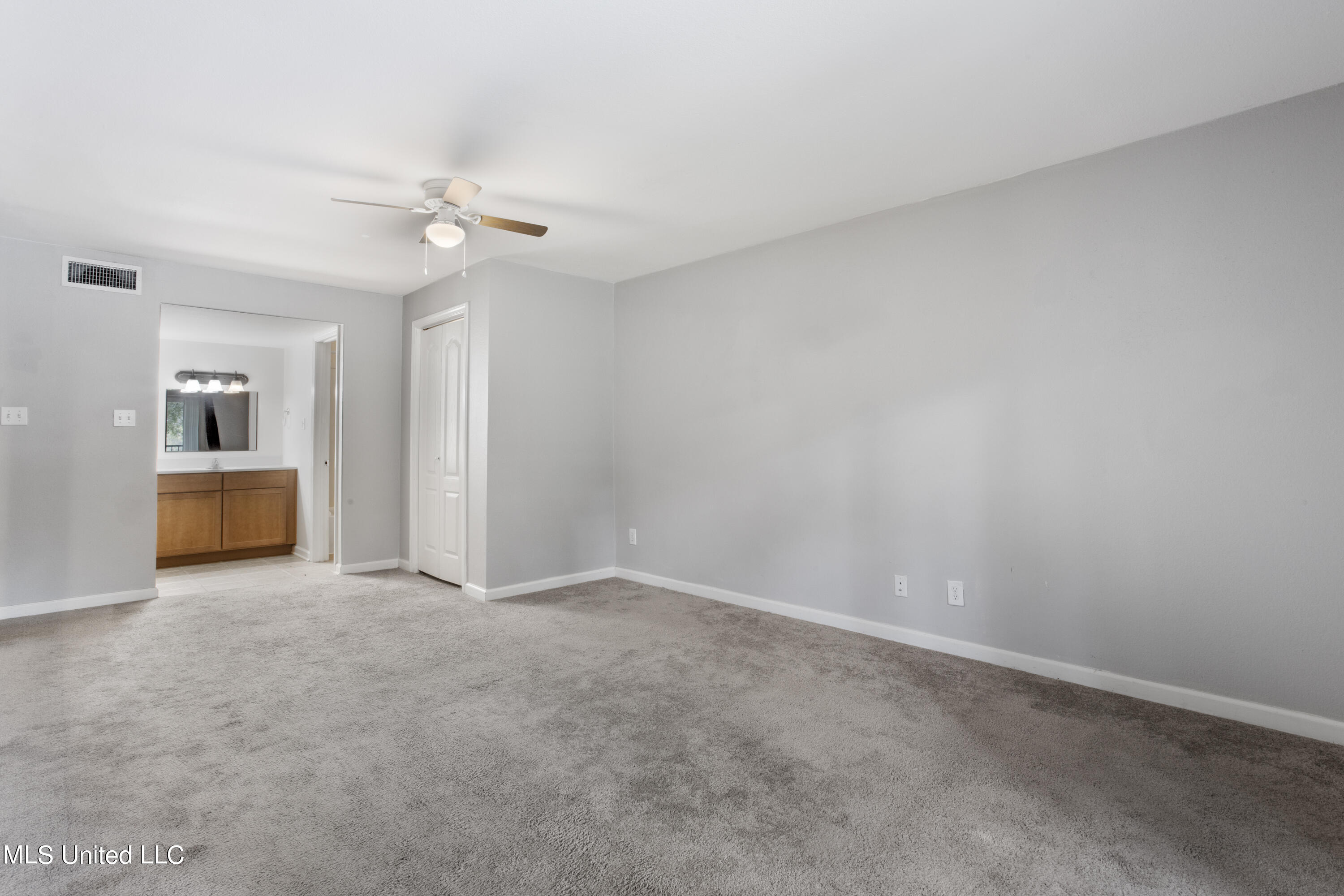 3230 Cumberland Road, 54