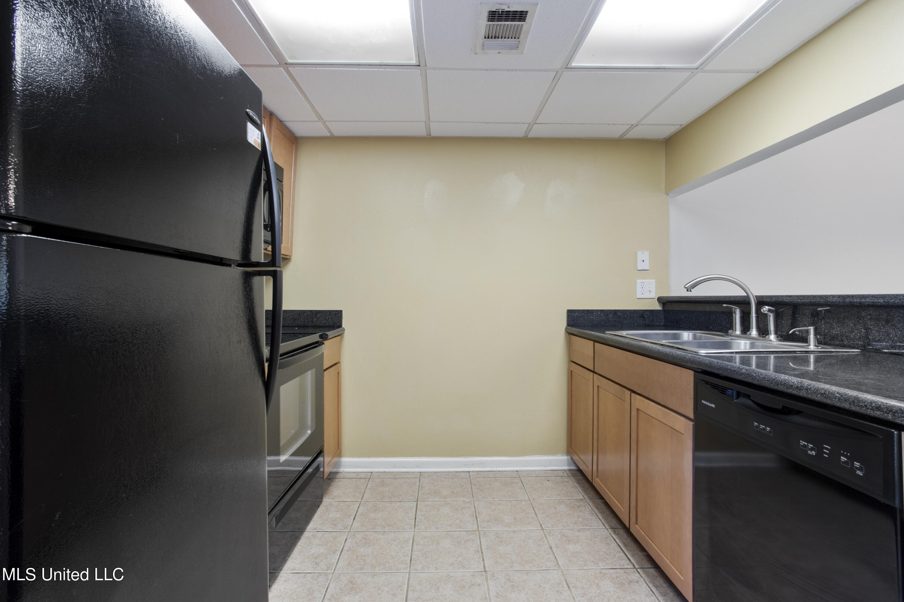 3230 Cumberland Road, 54