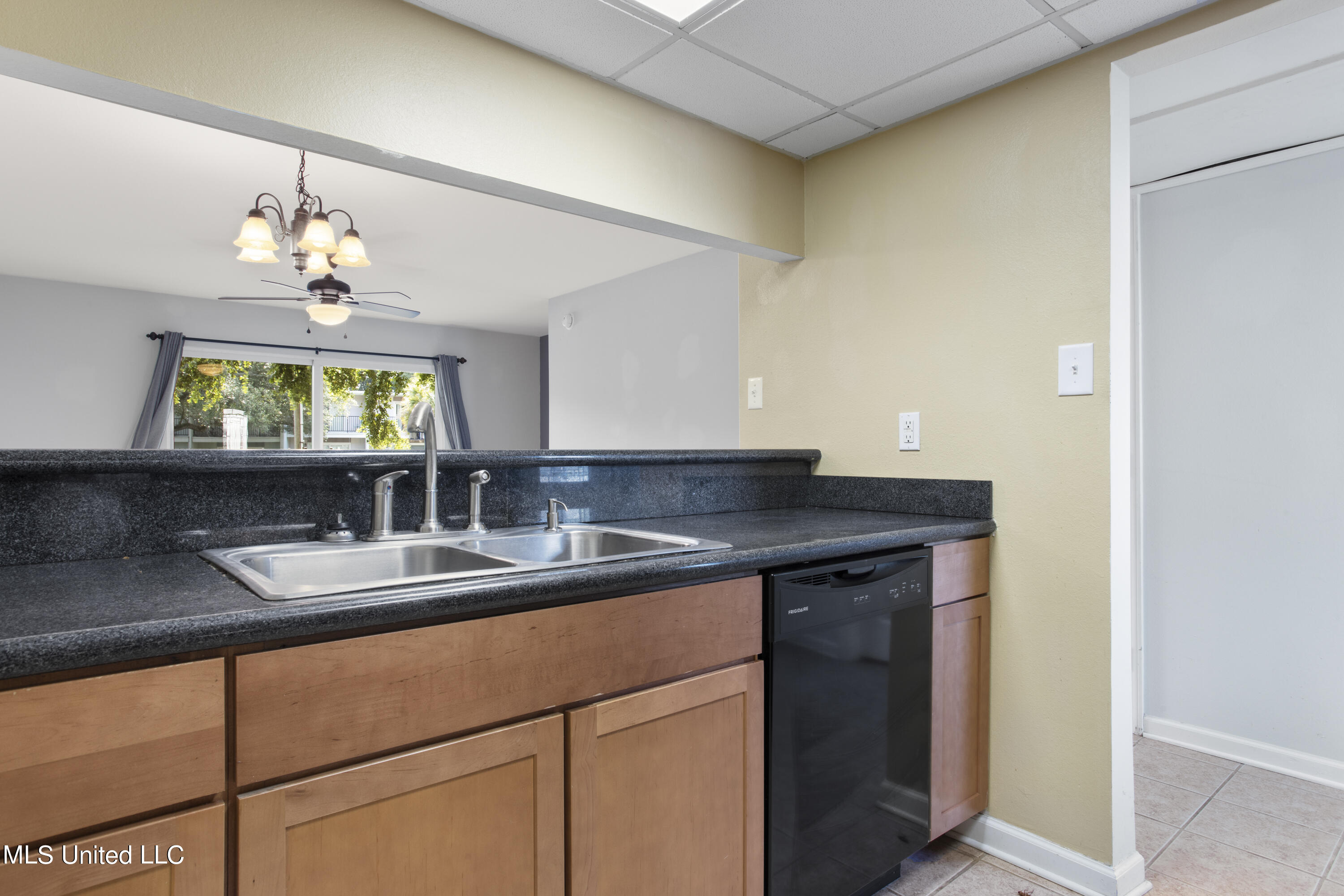 3230 Cumberland Road, 54