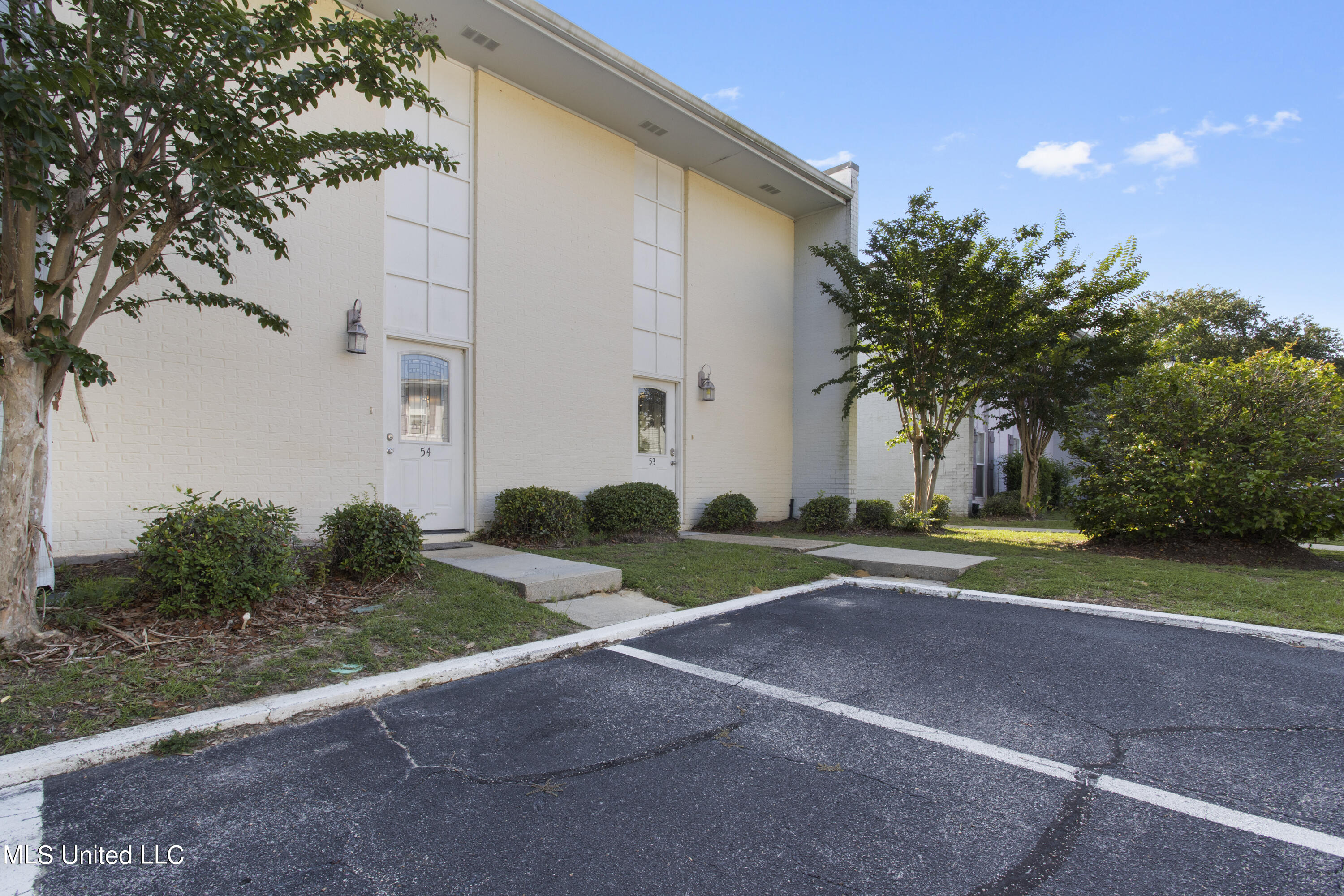 3230 Cumberland Road, 54