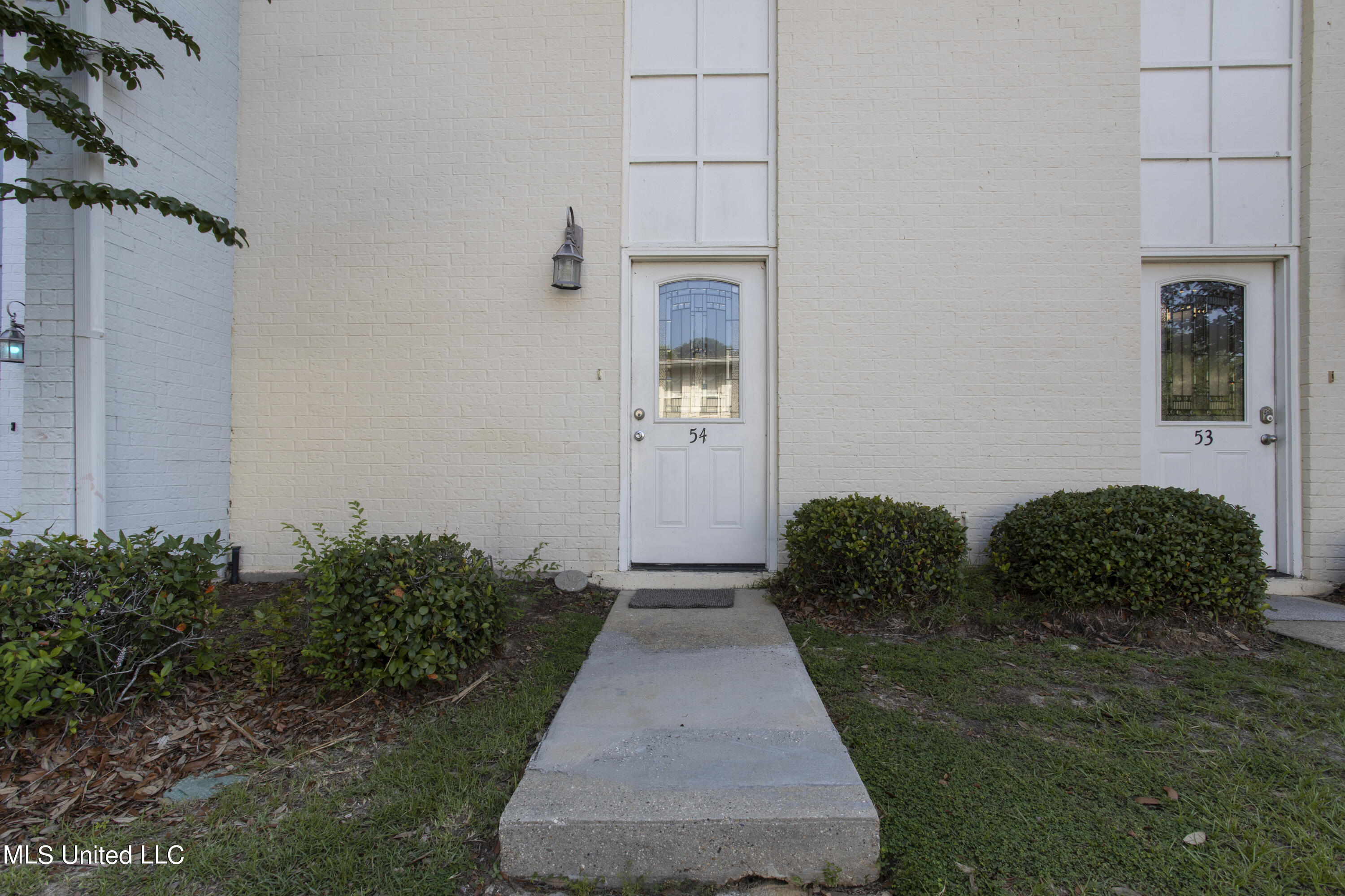 3230 Cumberland Road, 54