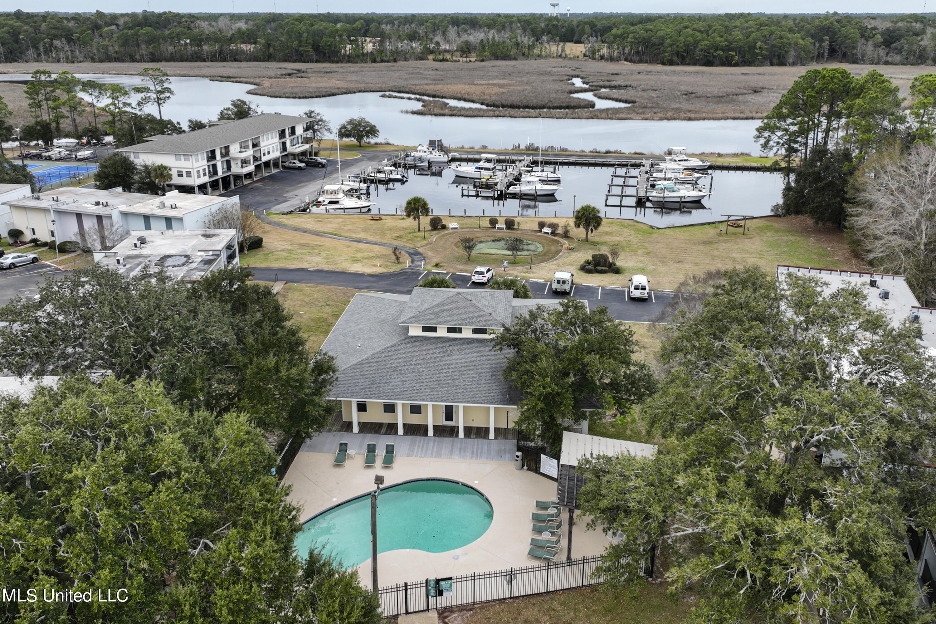 3230 Cumberland Road, 54