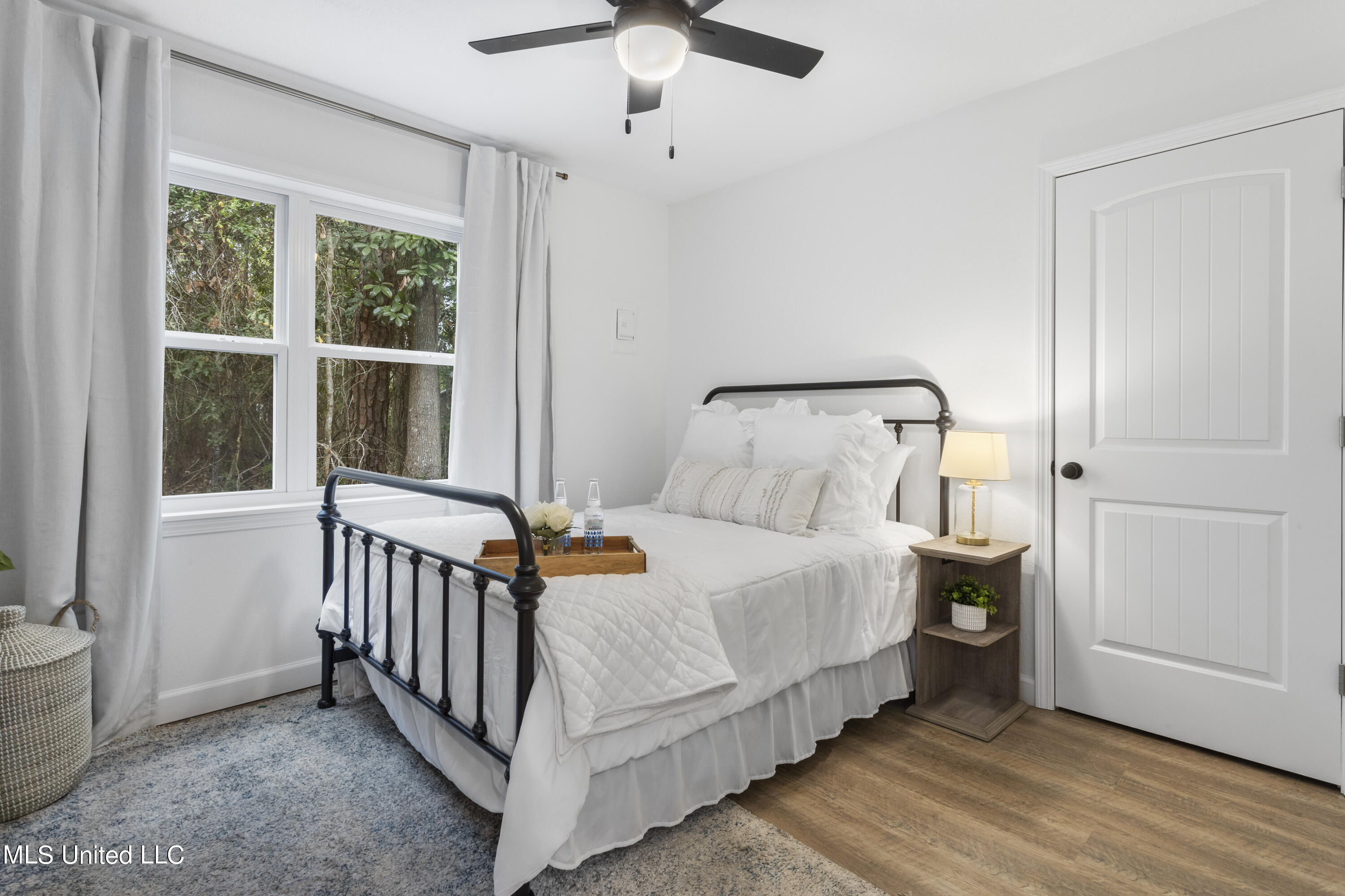 114 Ethel Circle, 5