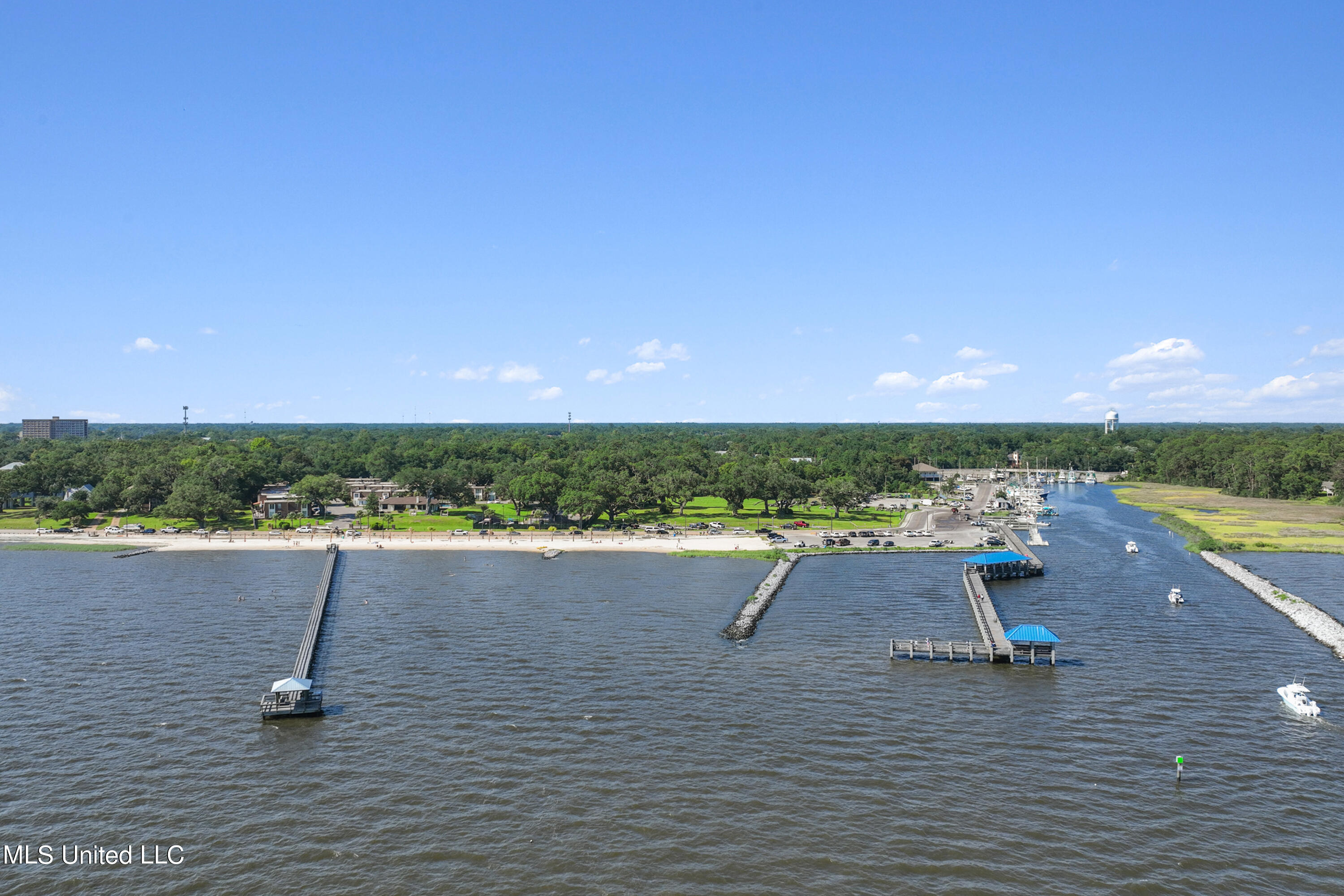 527 Front Beach Drive, 59