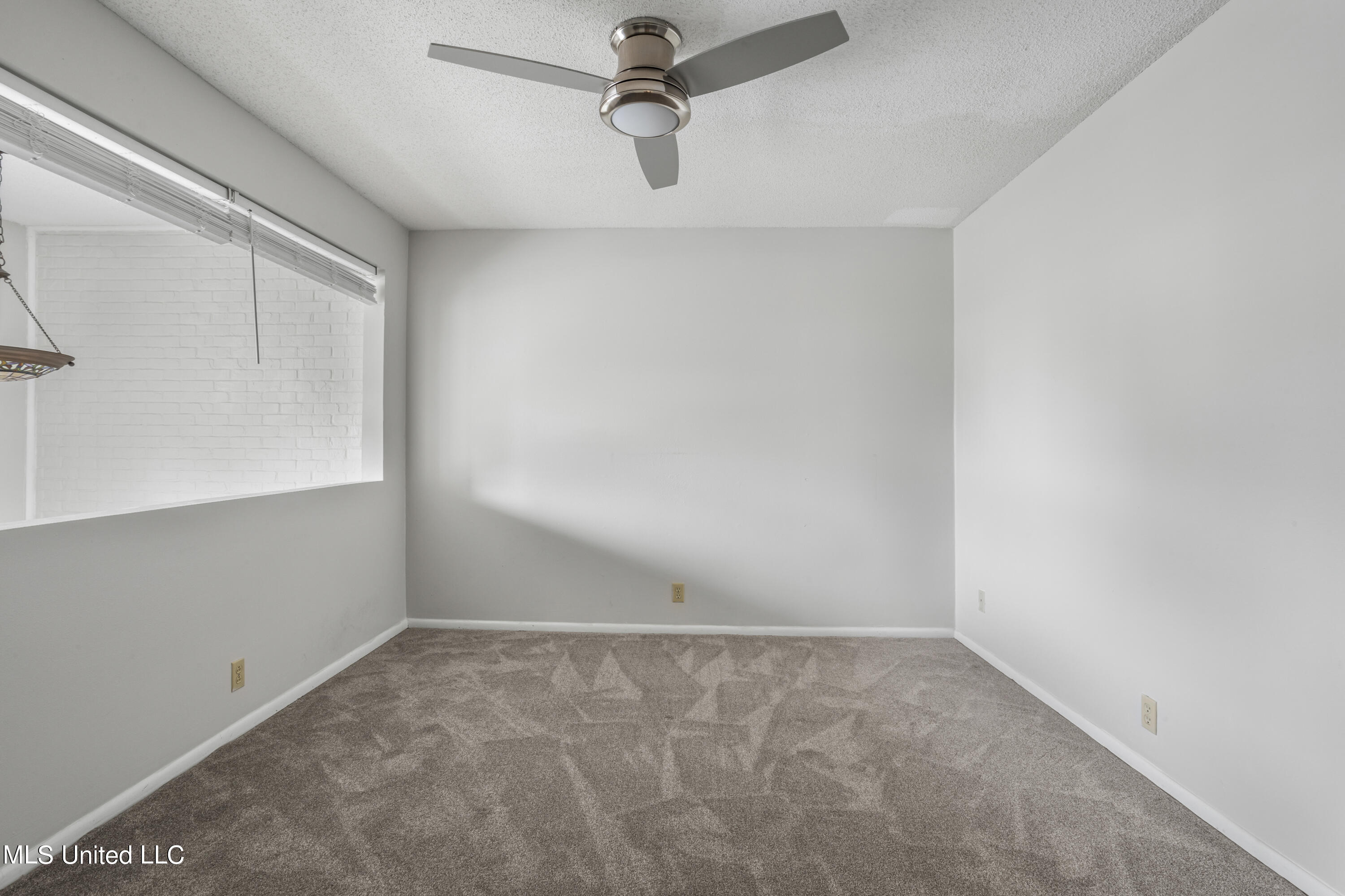 527 Front Beach Drive, 59