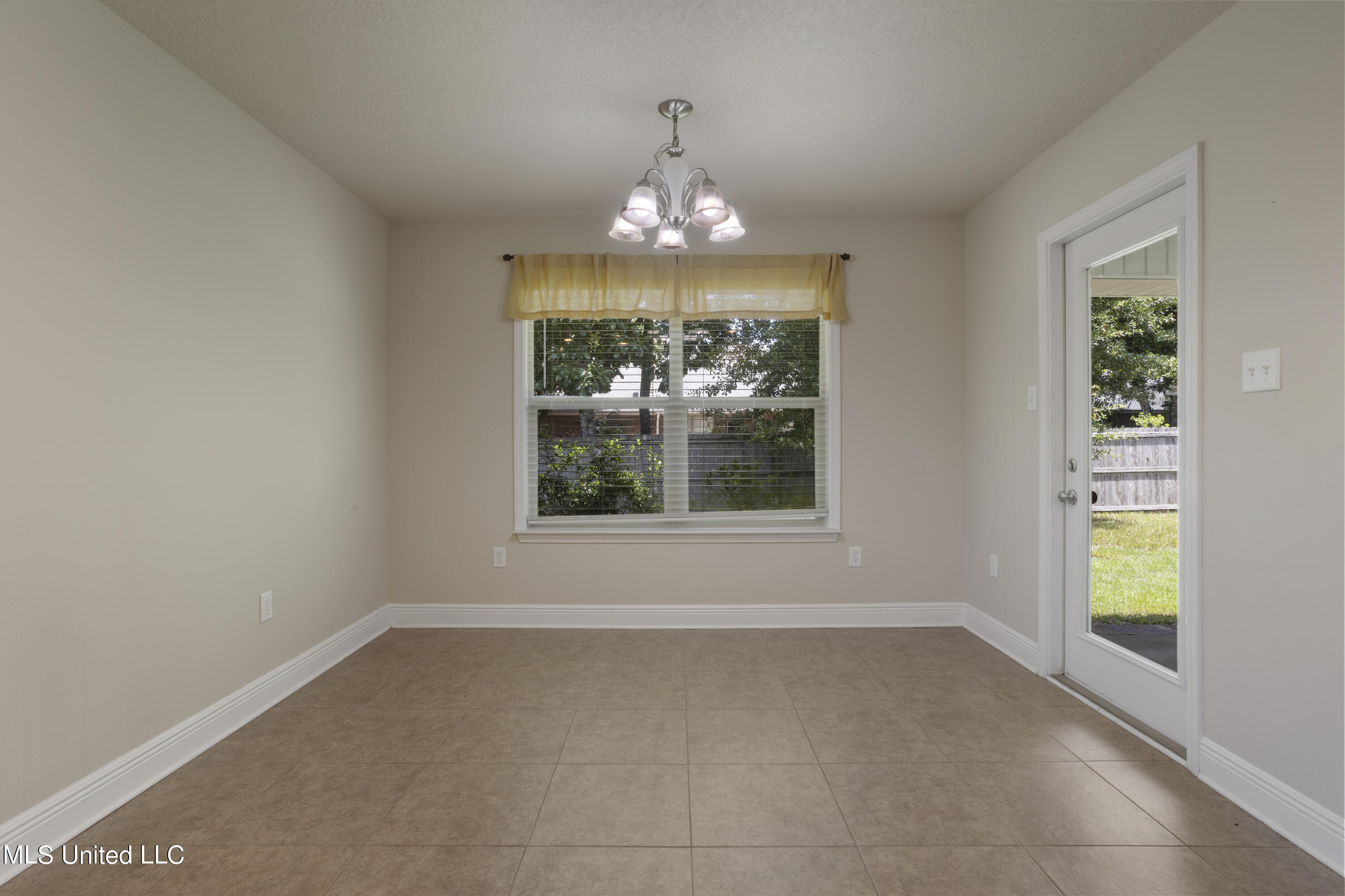 108 Avocet Lane