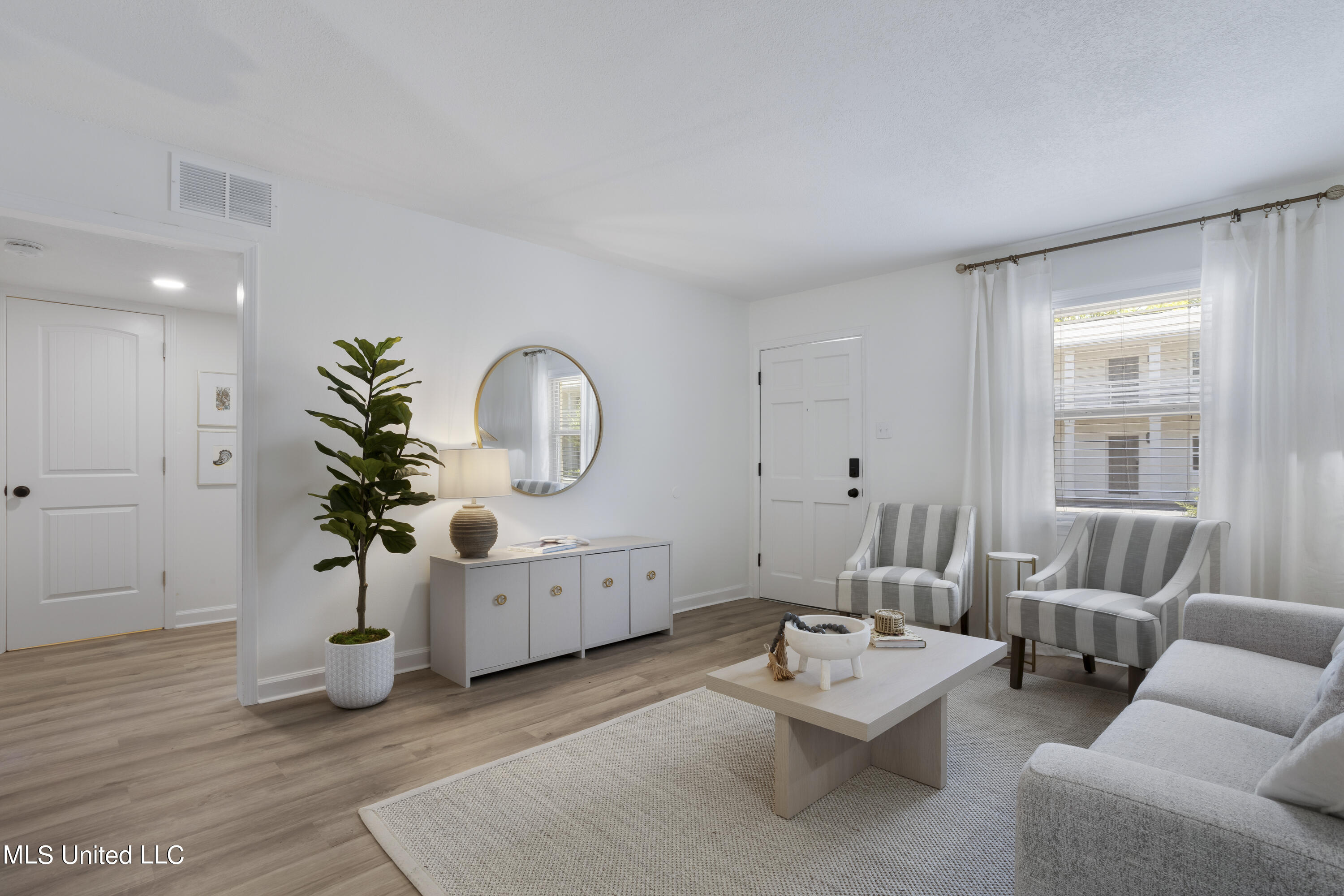 114 Ethel Circle, 14