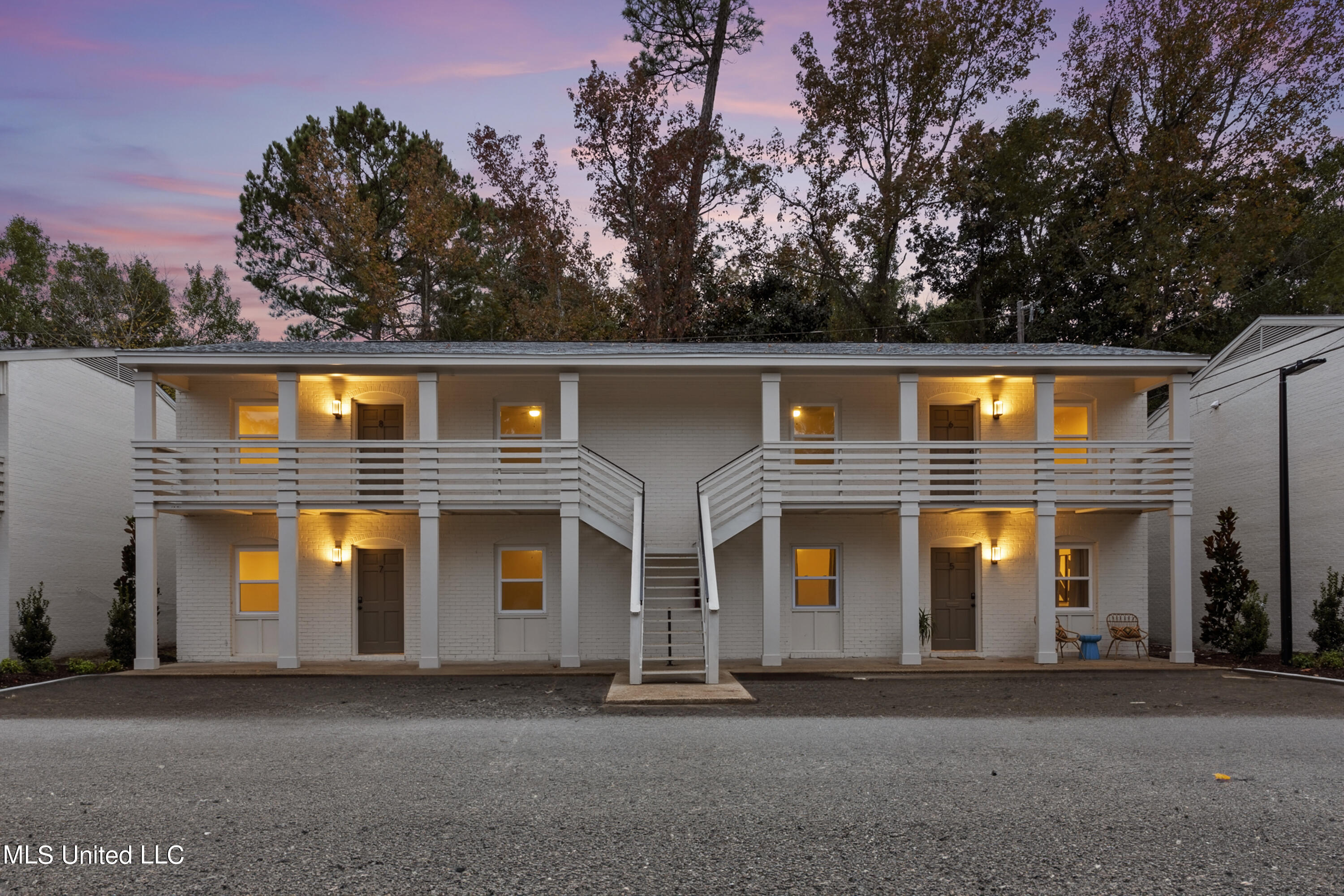 114 Ethel Circle, 4