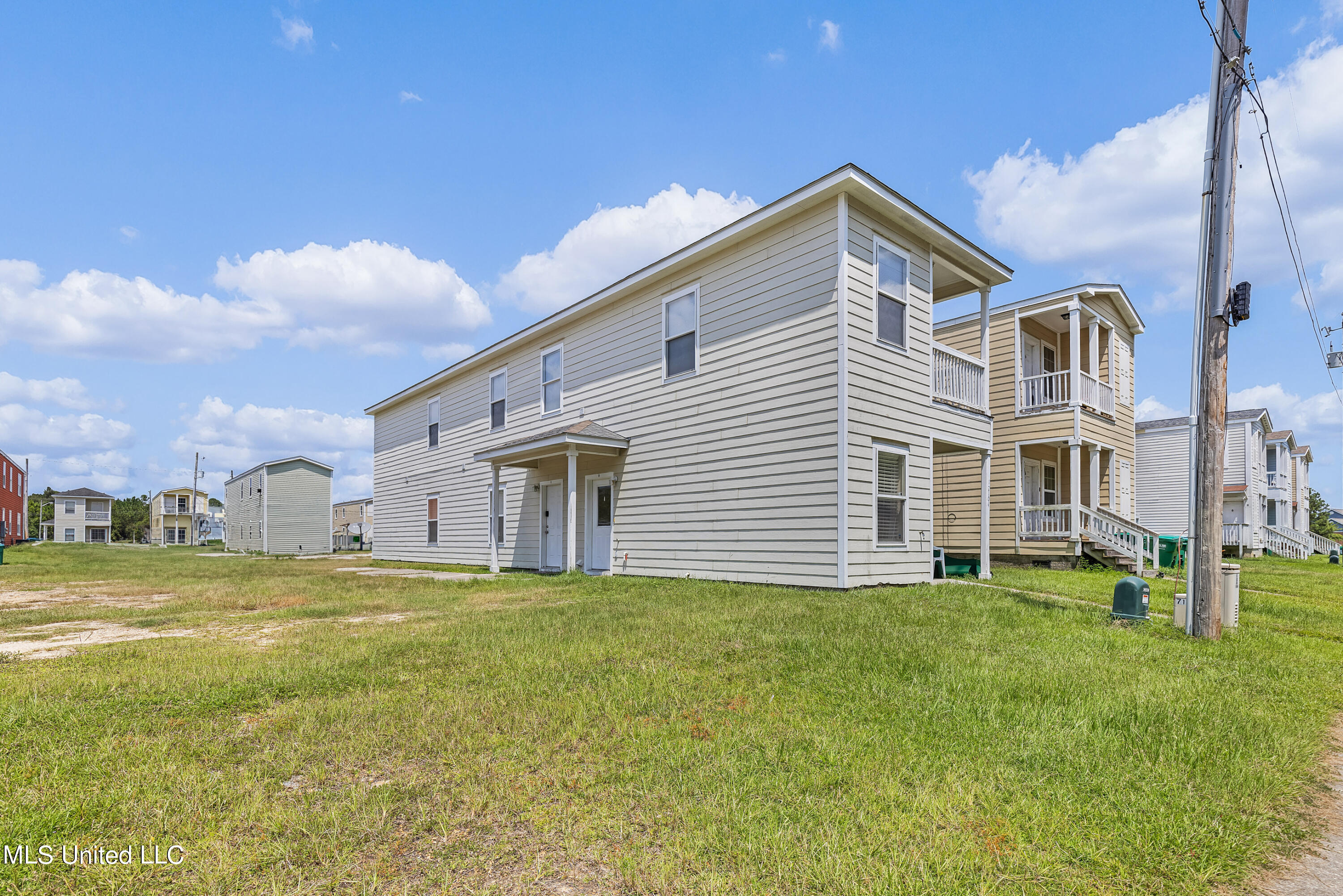 12104 Prudie Circle, A & B