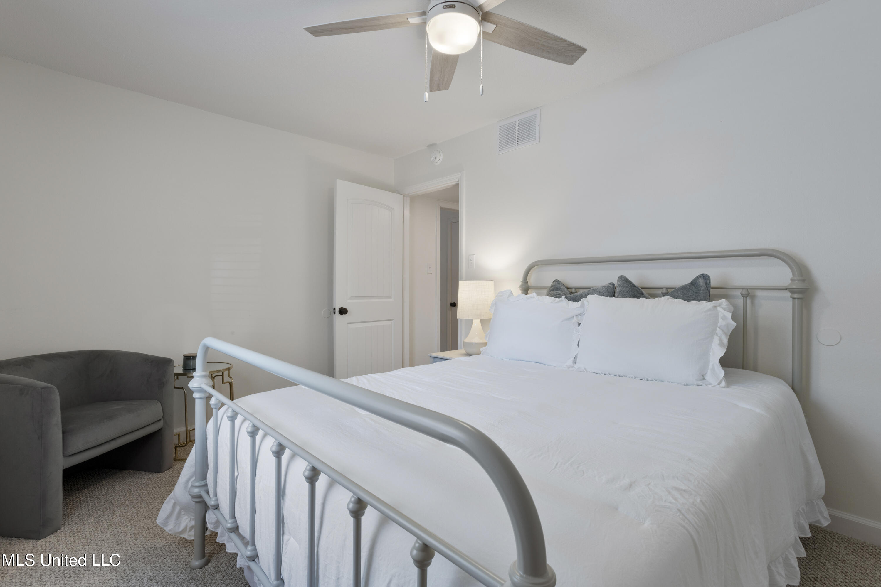 114 Ethel Circle, 33