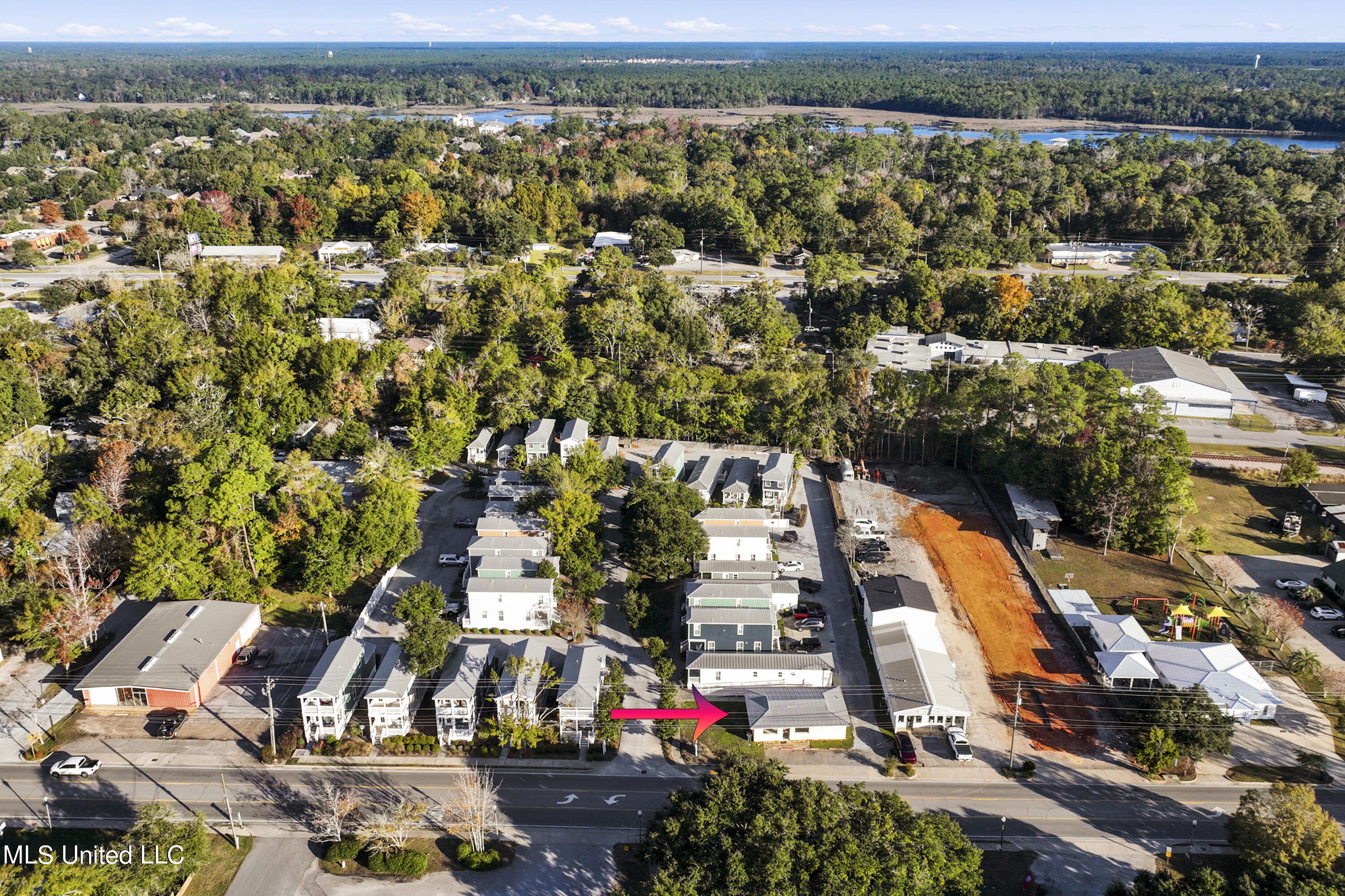 2209 Government Street