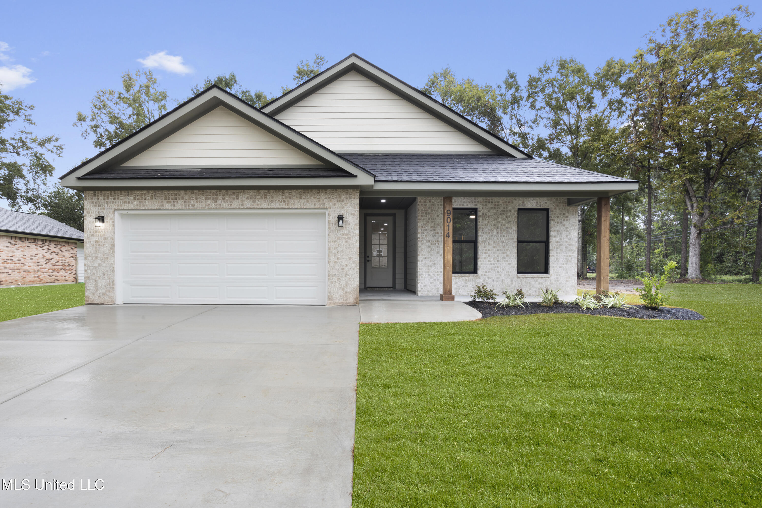 9014 Old Walnut Road