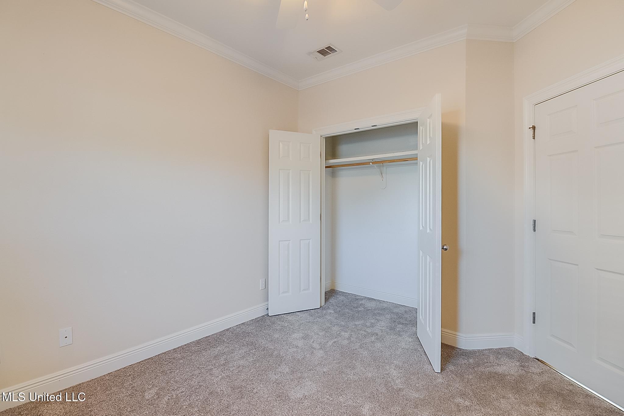 117 Armand Oaks, 117