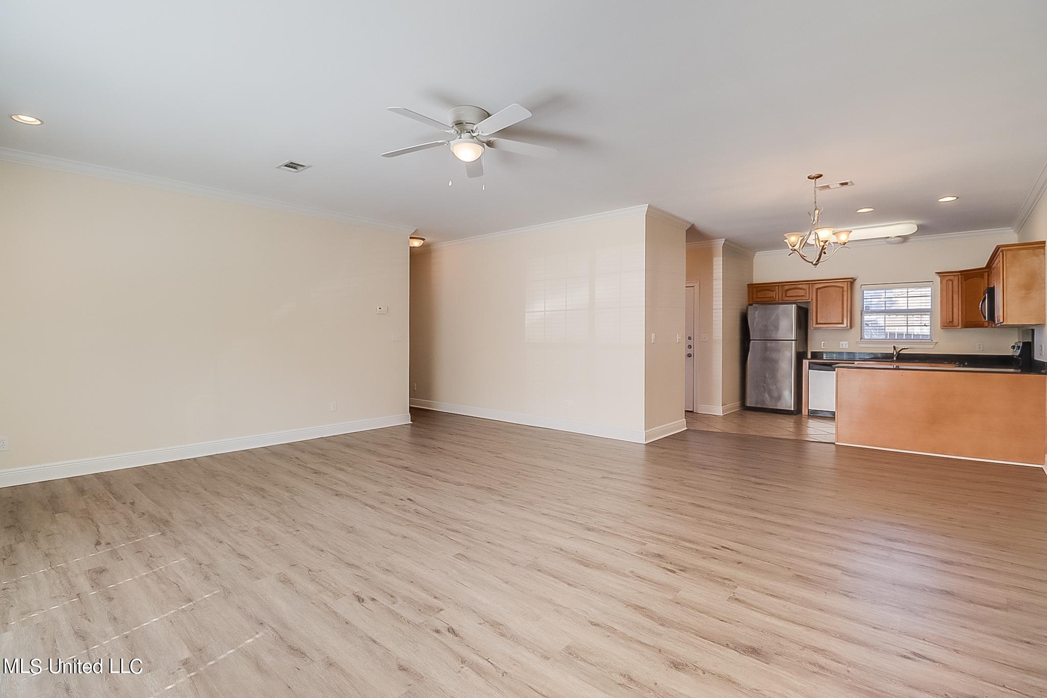 117 Armand Oaks, 117