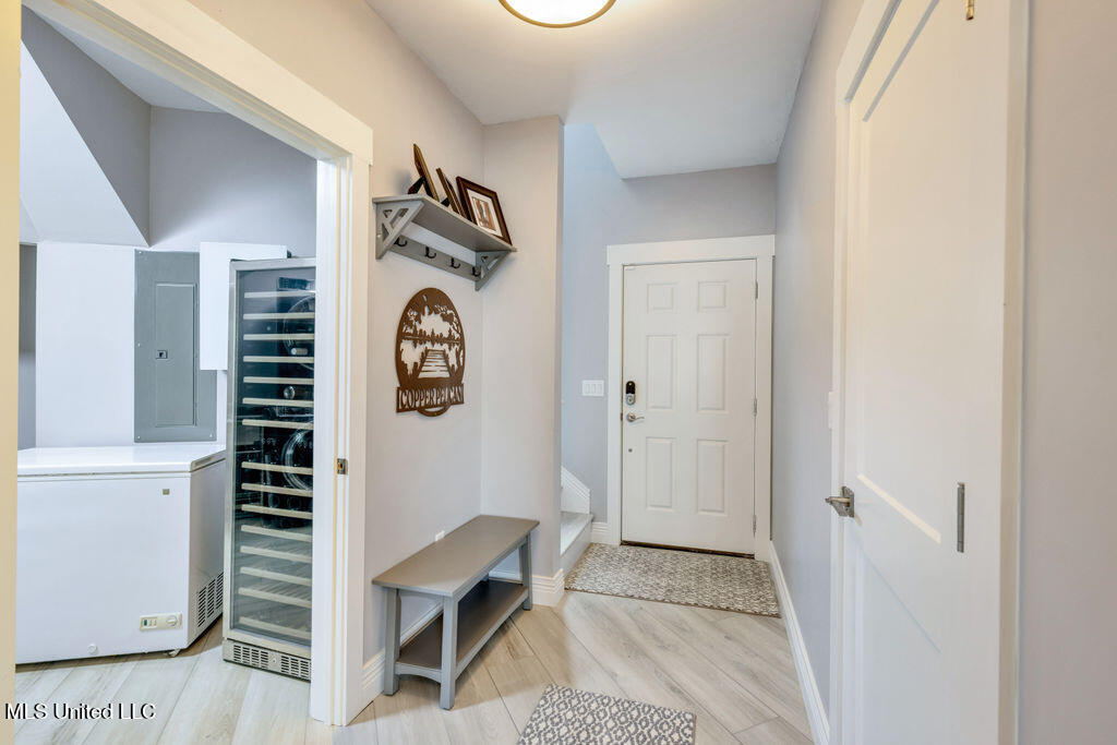 5333 E Belle Fontaine Road