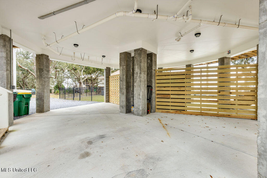 5333 E Belle Fontaine Road