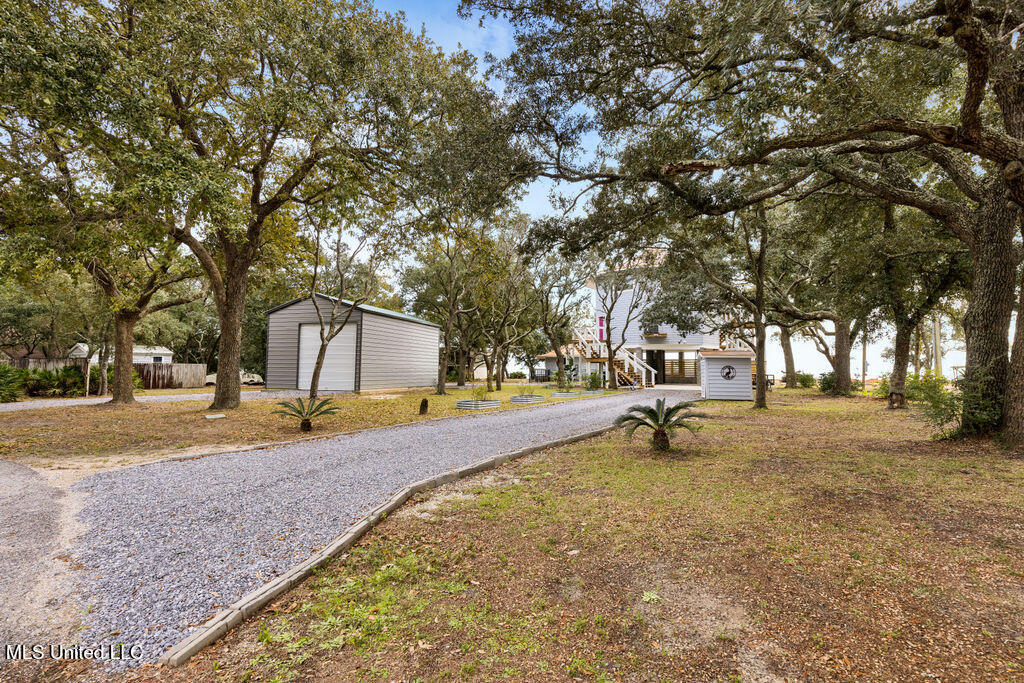 5333 E Belle Fontaine Road