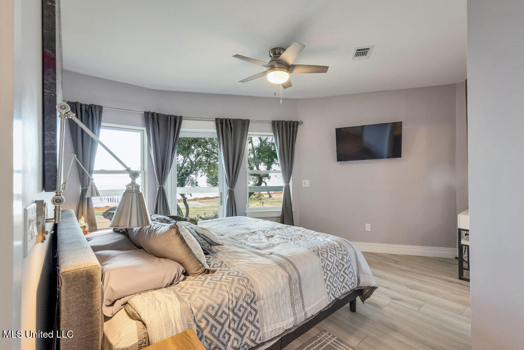 5333 E Belle Fontaine Road