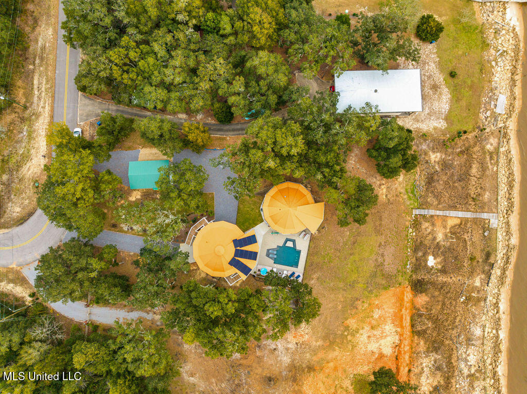 5333 E Belle Fontaine Road